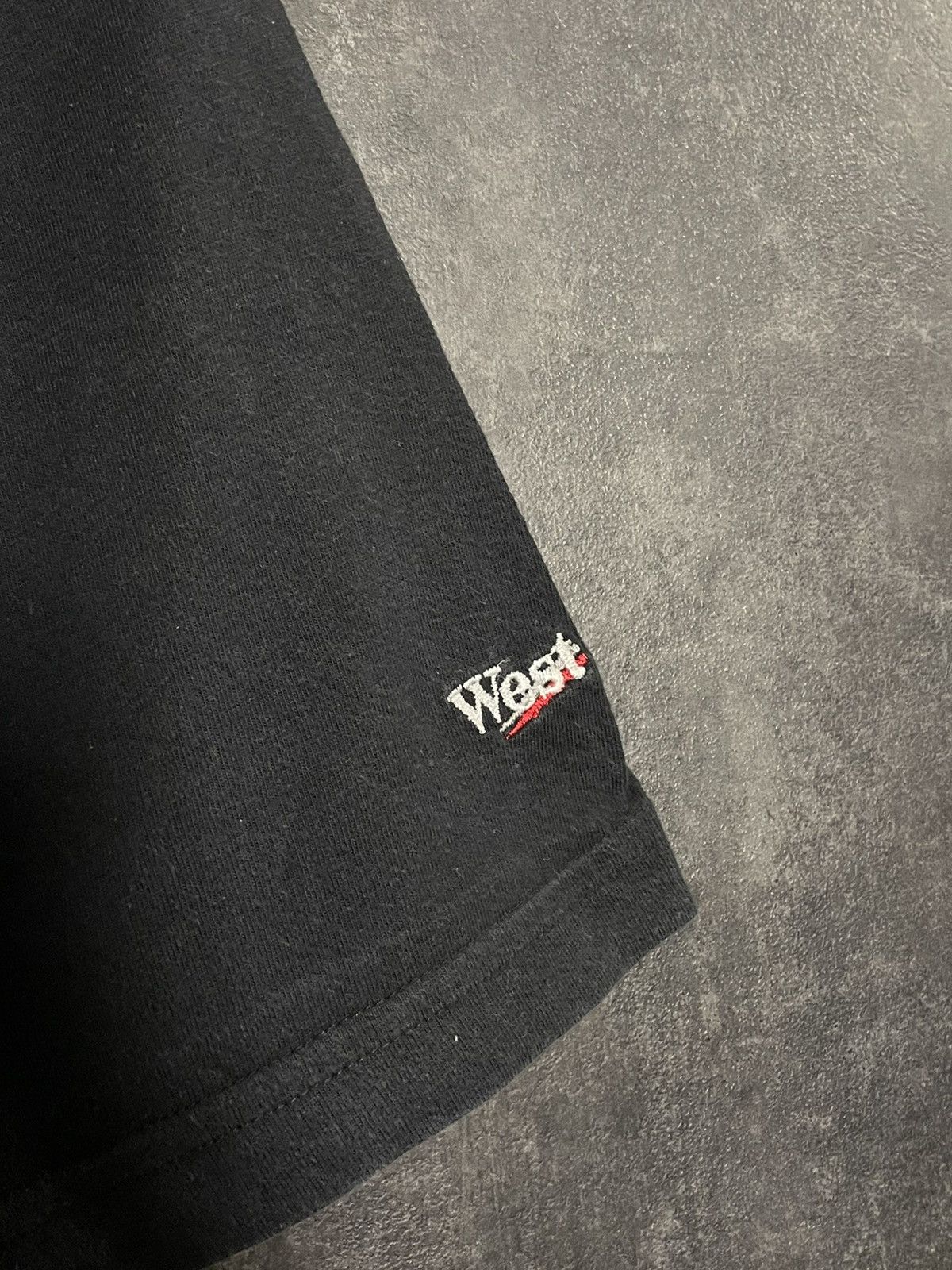 Vintage Vintage Formula 1 Mclaren Mercedes West Racing T-shirt Size US XL / EU 56 / 4 - 6 Thumbnail