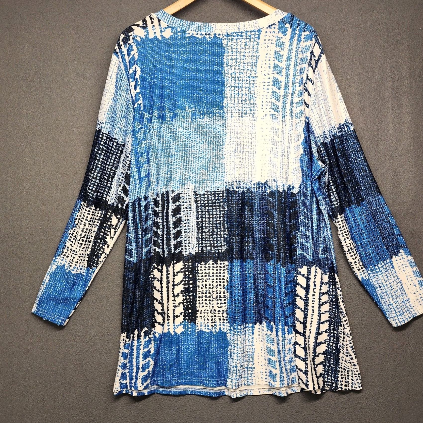 Vintage Lily by Firmiana Womens Top 3XL Blue Abstract V Neck Stretch Long Sleeve Tunic Size XXL / US 16-18 / IT 52-54 - 2 Thumbnail