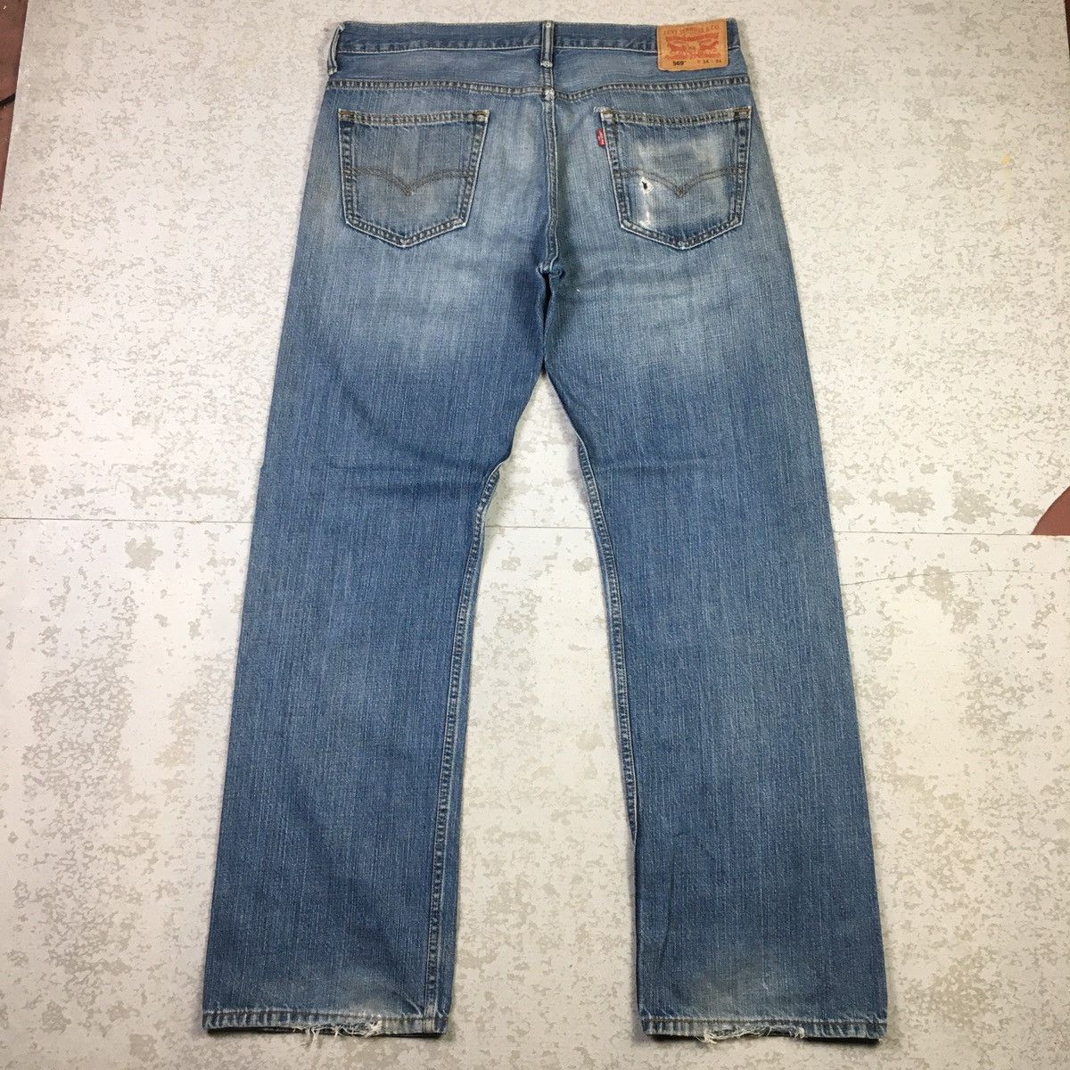 Levi's Distressed Levis 569 Vintage Style Jeans Size US 36 / EU 52 - 2 Thumbnail