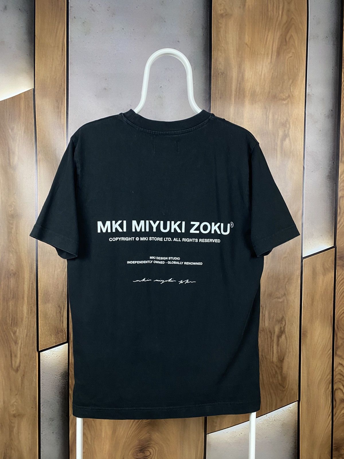 Mki Miyuki Zoku Mki Miyuki Zoku Designer T-Shirt Big Logo Tee Luxury Size US S / EU 44-46 / 1 - 1 Thumbnail