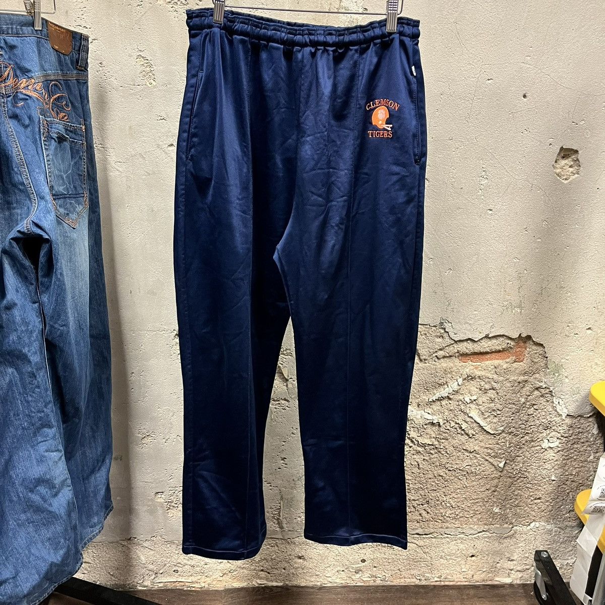 Russell Athletic × Vintage Vintage Russell Athletic Clemson Tigers Sweatpants USA Made Size US 28 / EU 44 - 1 Thumbnail