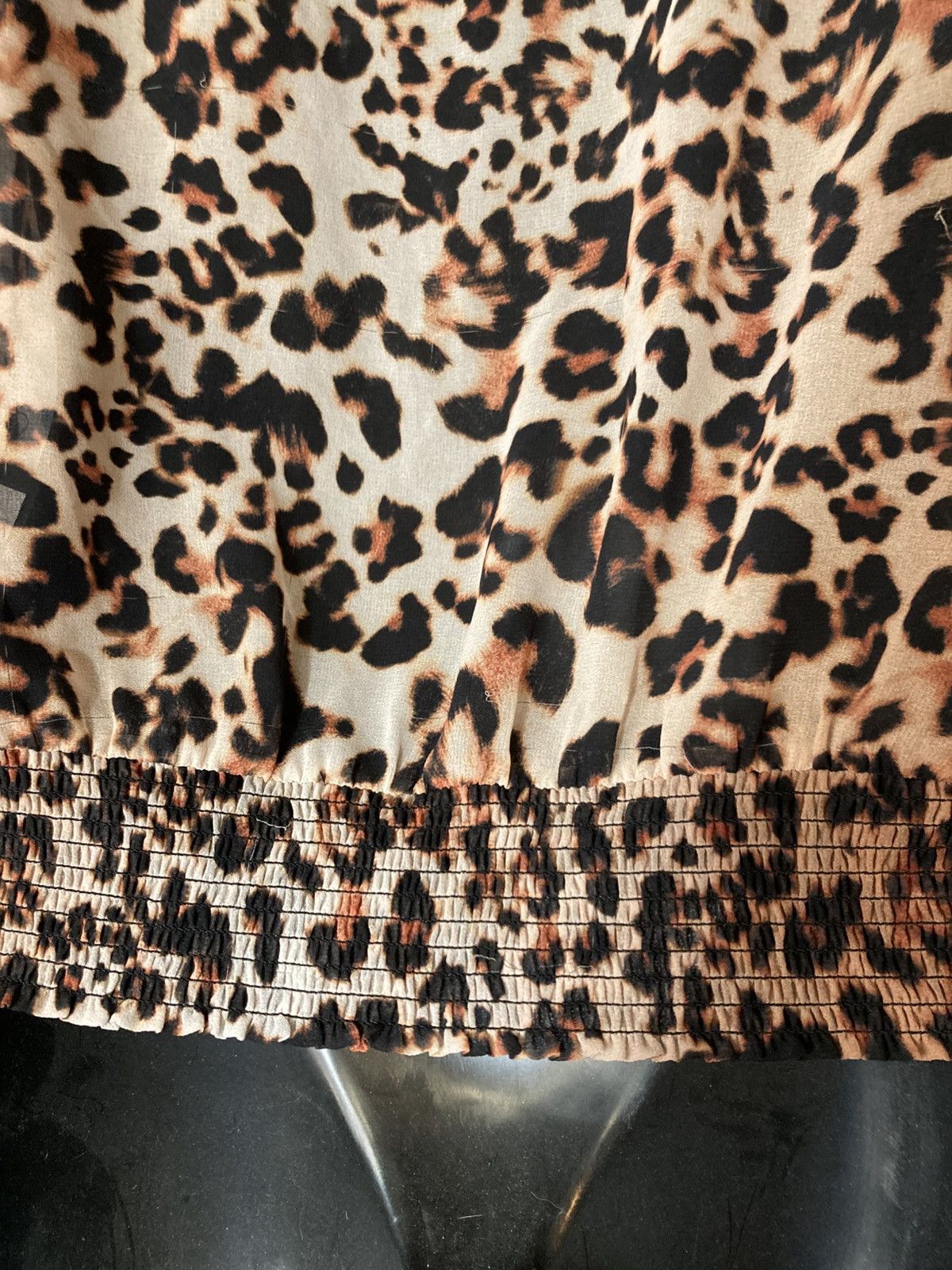 Bebe BEBE animal print sheer lace up blouse Size XXS / US 00 / IT 34 - 7 Thumbnail
