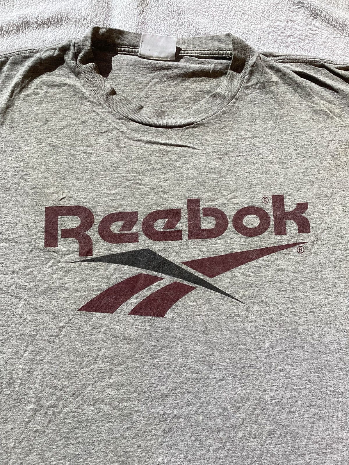 Reebok Vintage gray Reebok spell out logo T-shirt Size US XL / EU 56 / 4 - 2 Thumbnail