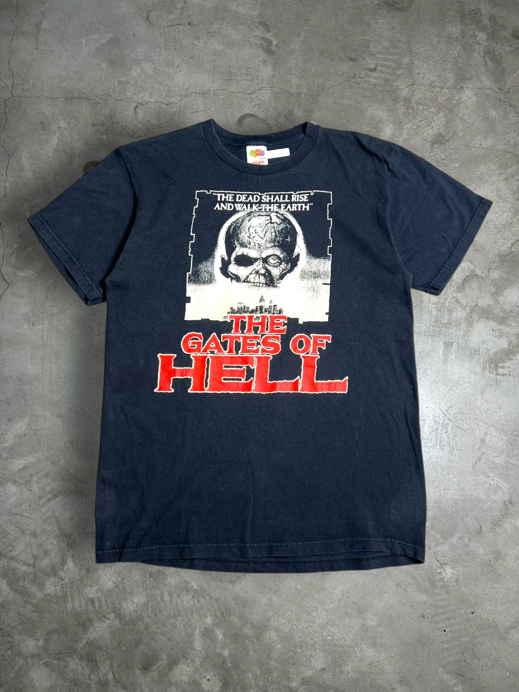 Vintage VTG City of the Living Dead Lucio Fulci Movie T (M) GTME632 Size US M / EU 48-50 / 2 - 1 Thumbnail