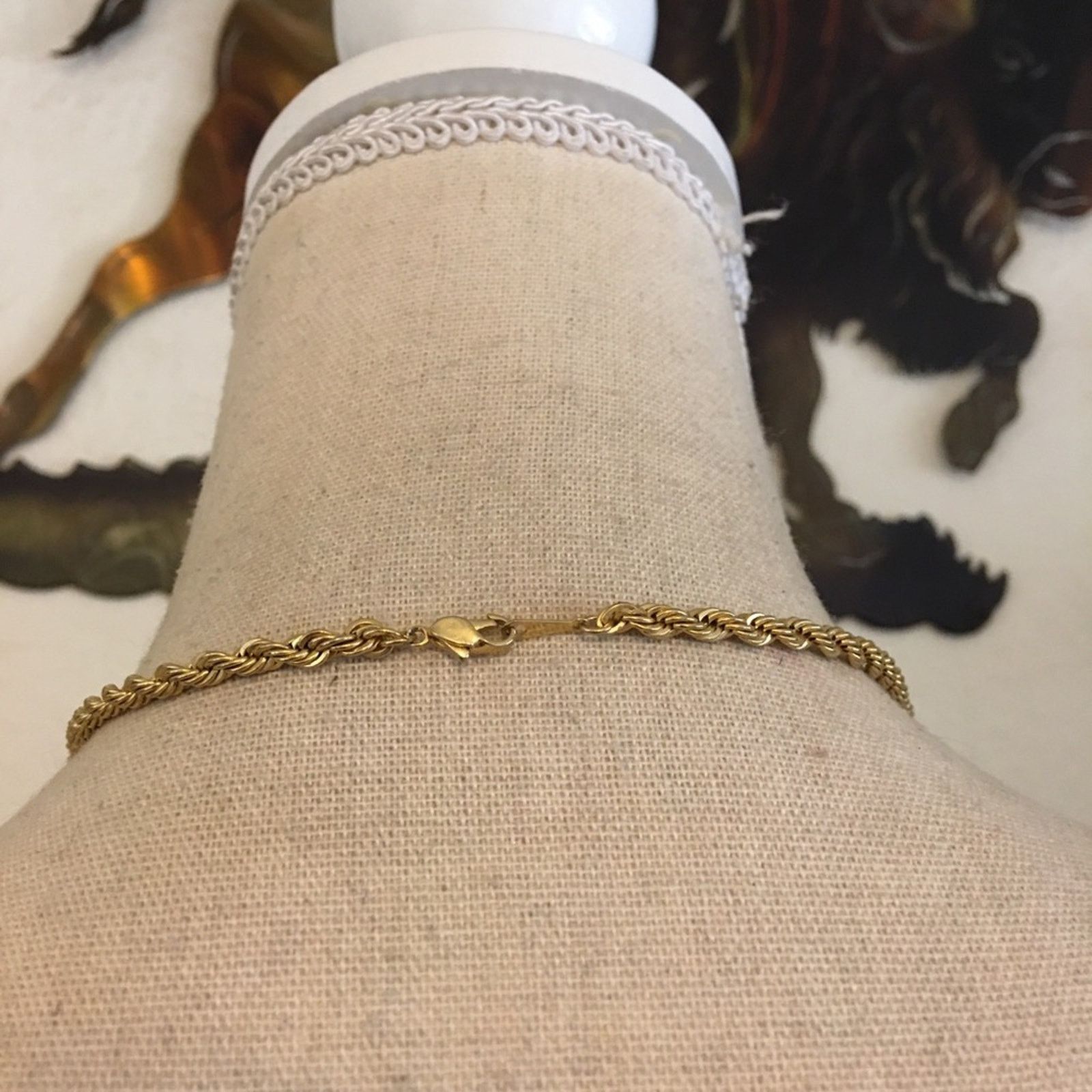 Jewelry Shiny gold tone twisted rope chain necklace Size ONE SIZE - 5 Thumbnail