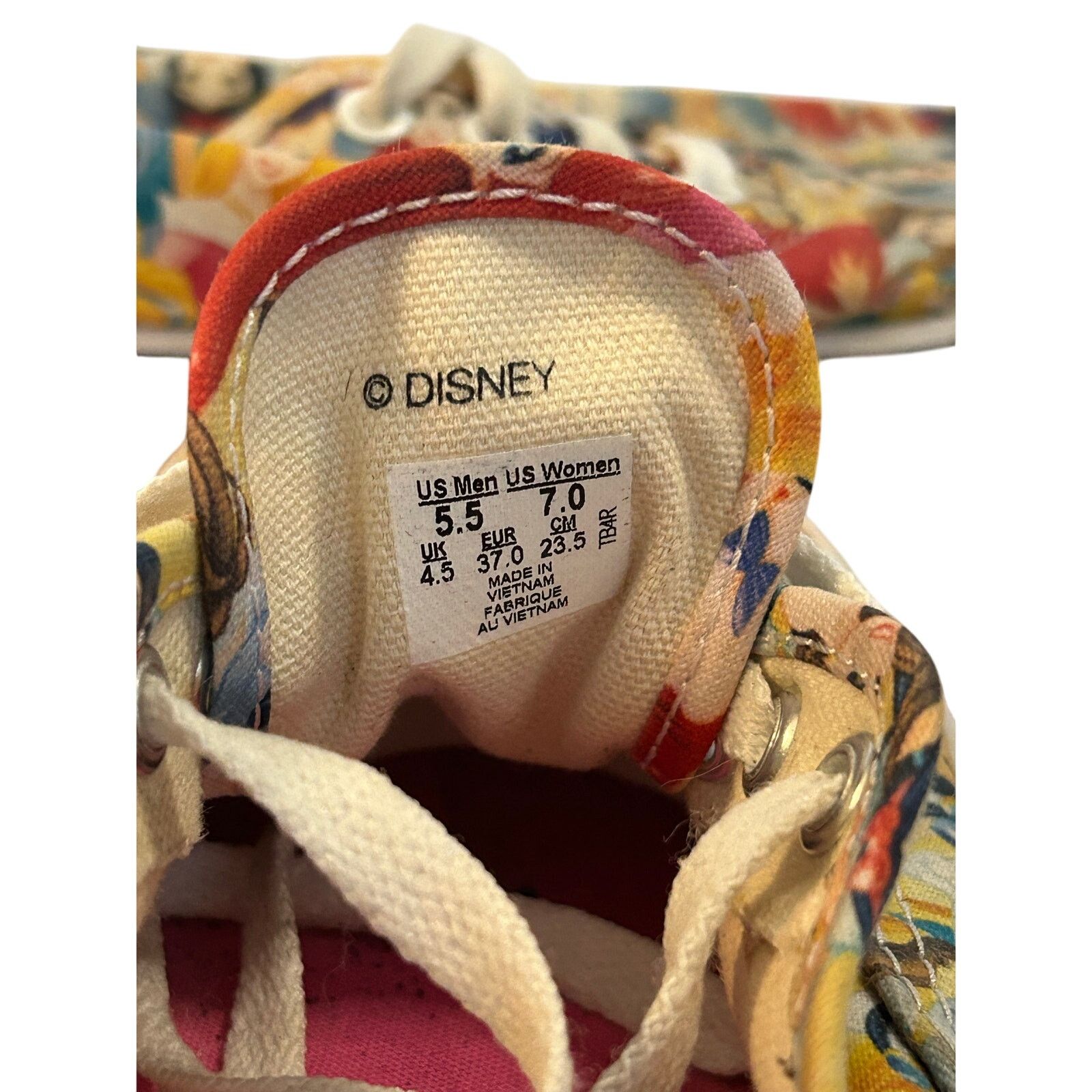 Vans Vans x Disney Princesses Limited Edition Sneakers Size 7 Size US 7 / IT 37 - 5 Thumbnail