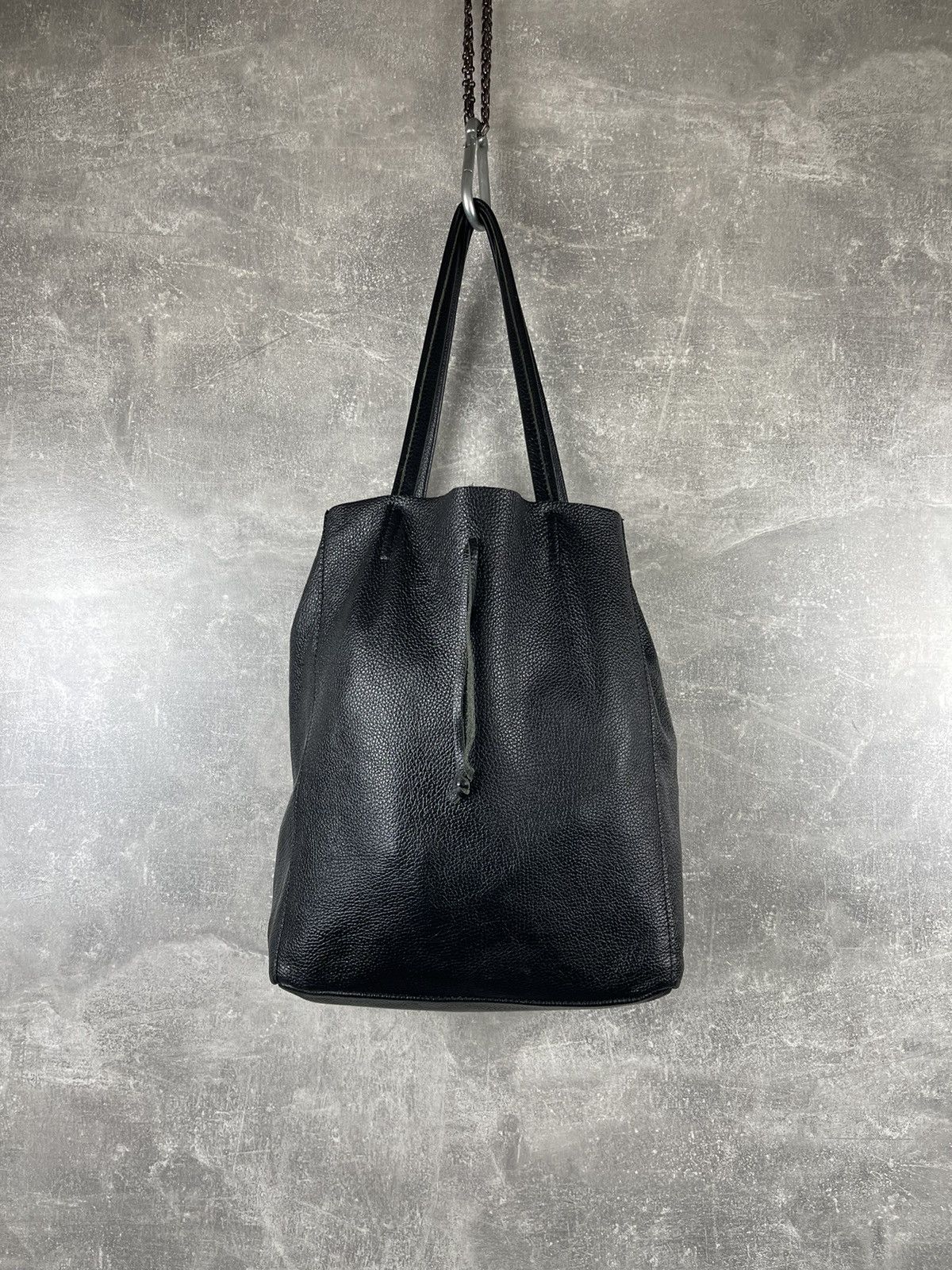 Genuine Leather Avant Garde Leather Bag Shopper Minimalist Pebbled Handbag Size ONE SIZE - 1 Thumbnail