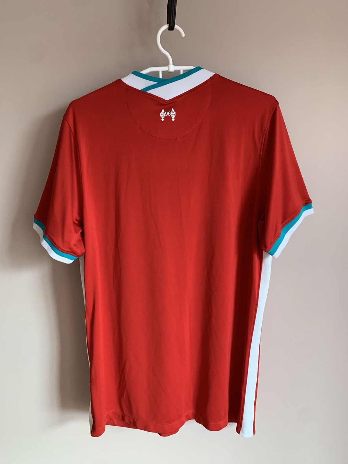 Nike Liverpool 2020 Nike home soccer football jersey L Size US L / EU 52-54 / 3 - 2 Thumbnail