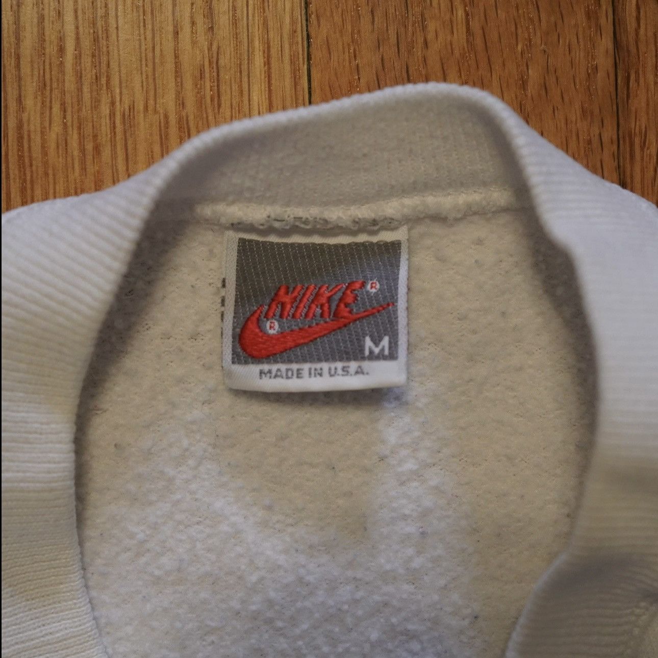 Nike × Vintage Vintage Nike Crewneck Size US M / EU 48-50 / 2 - 4 Thumbnail