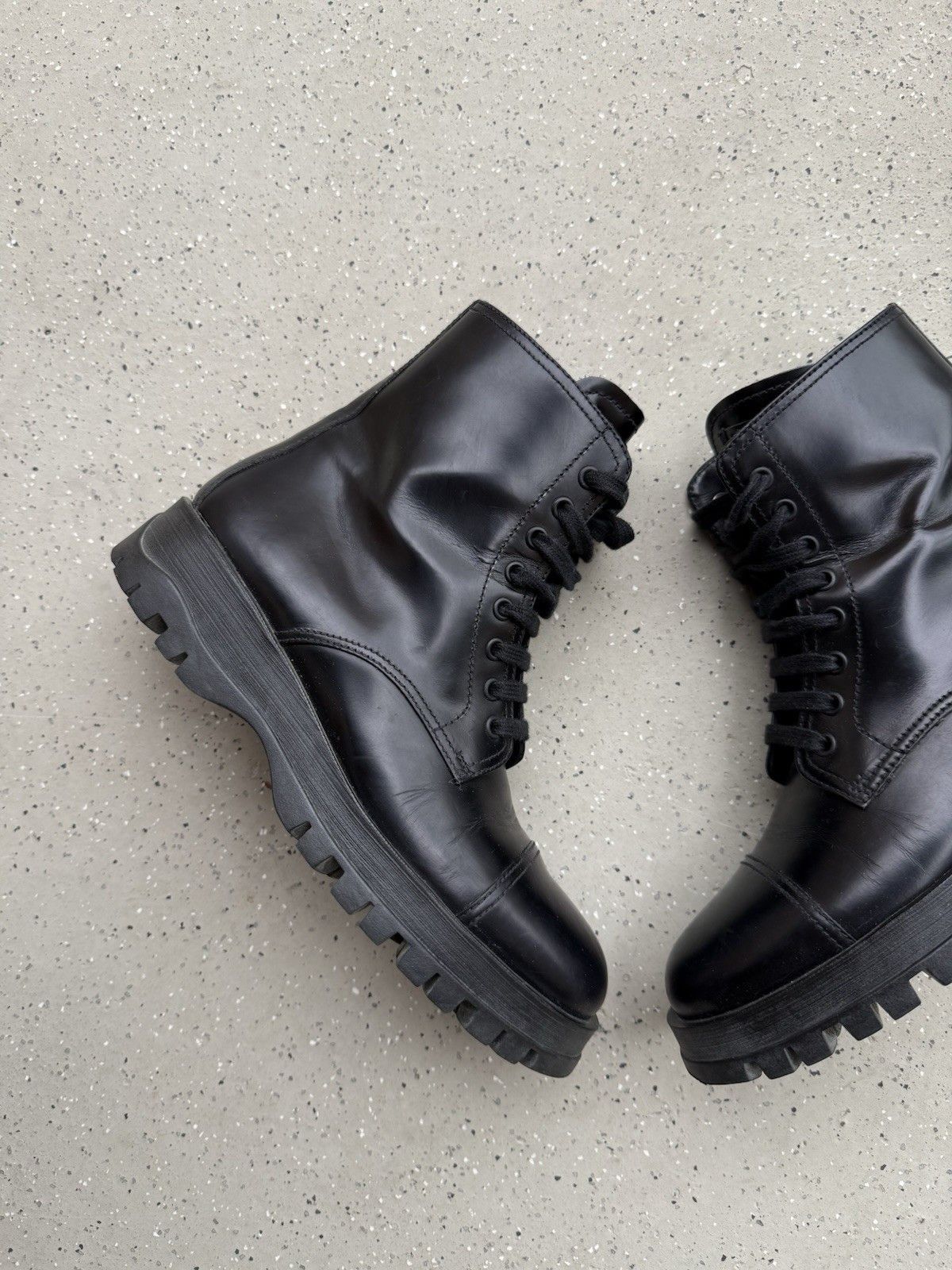 Prada DDP Prada Spazzolato Womens Combat Ankle Boots Black Size 36 Size US 6 / IT 36 - 5 Thumbnail