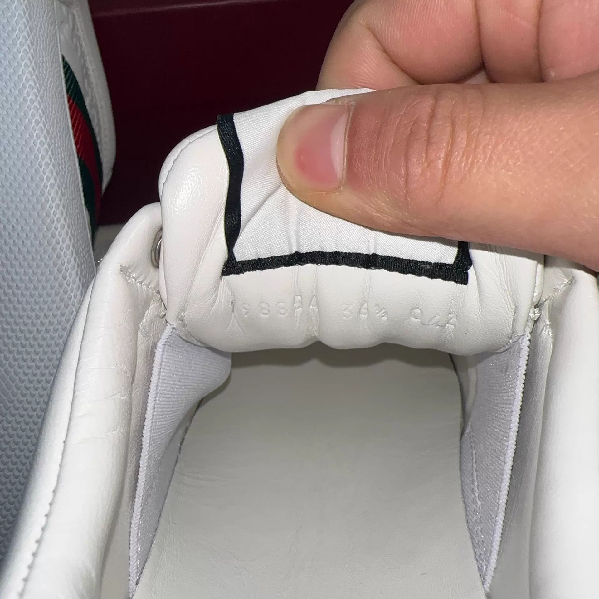 Gucci GUCCI Screener White Low Top Unisex Sneakers 36.5 Size US 6 / IT 36 - 5 Thumbnail