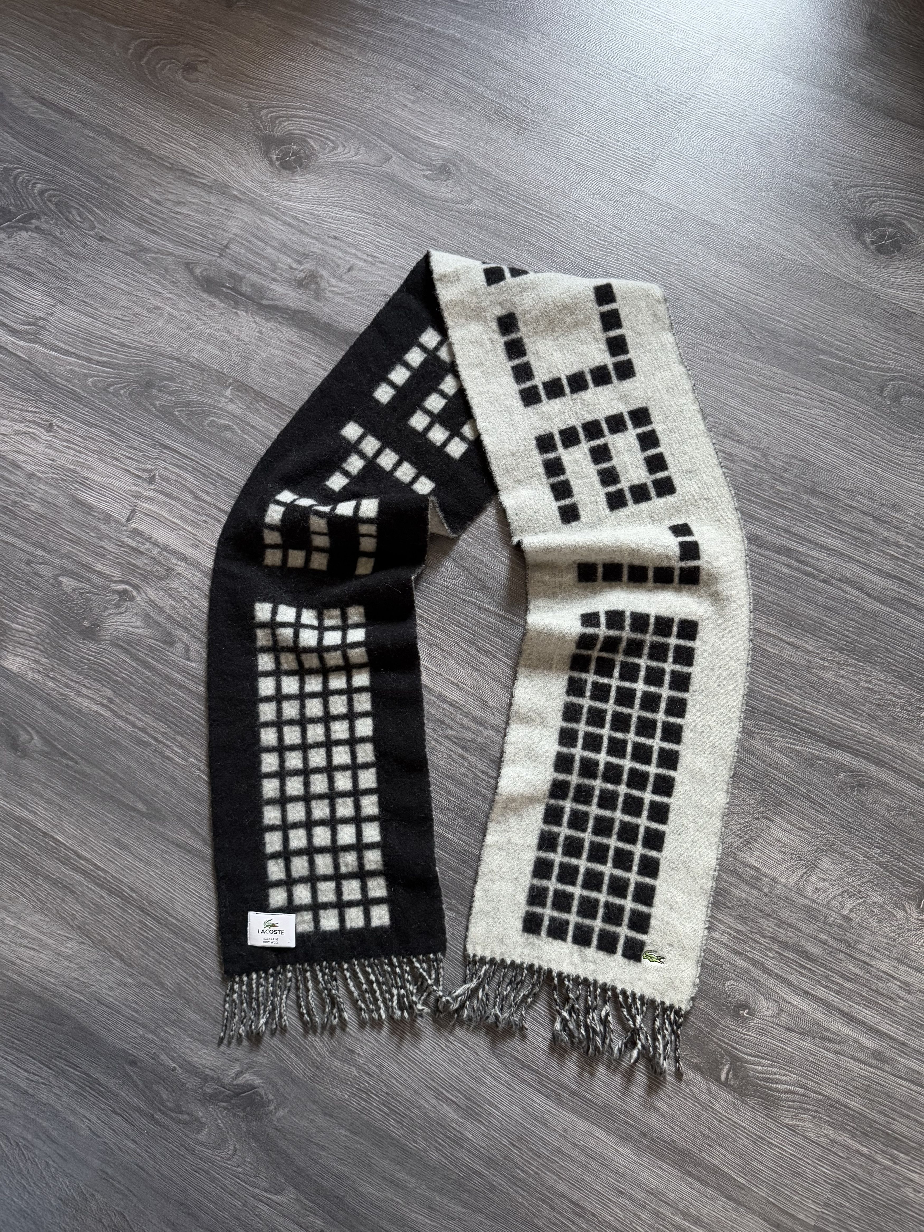 Lacoste Vintage Lacoste Logo Wool Scarf Black/White Size ONE SIZE - 3 Thumbnail
