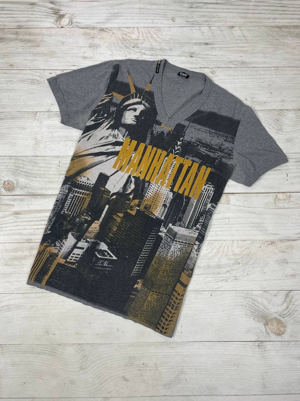 Dolce & Gabbana Dolce Gabbana V-Neck Manhattan T Shirt New York Size US L / EU 52-54 / 3 - 1 Thumbnail
