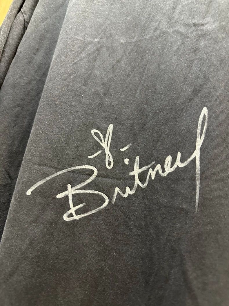 Balenciaga Balenciaga Distressed Short-Sleeve T-Shirt Size US XS / EU 42 / 0 - 7 Thumbnail