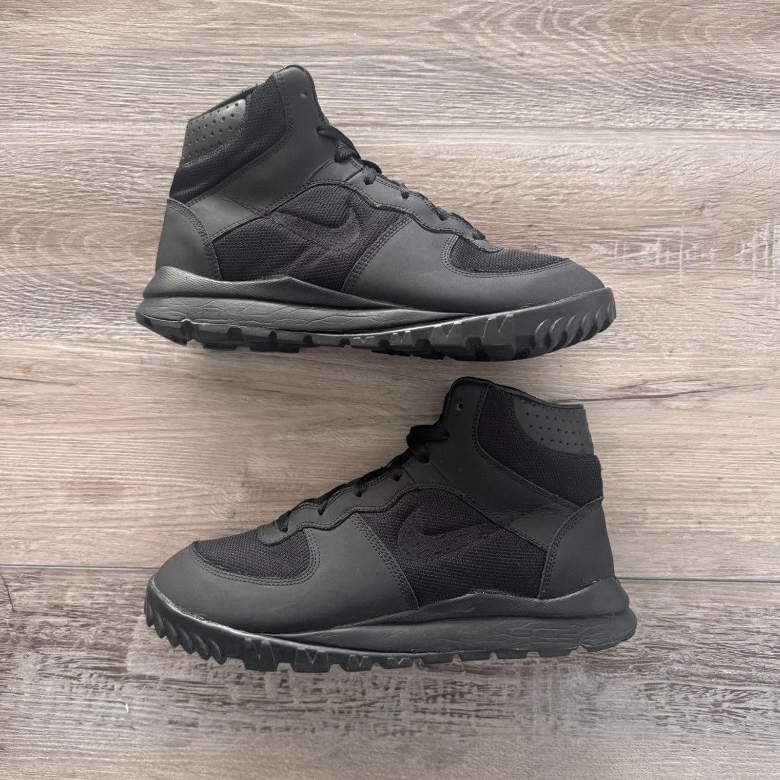 Nike NIKE • ACG Takos Mid "Black" (9M) Size US 9 / EU 42 - 2 Thumbnail