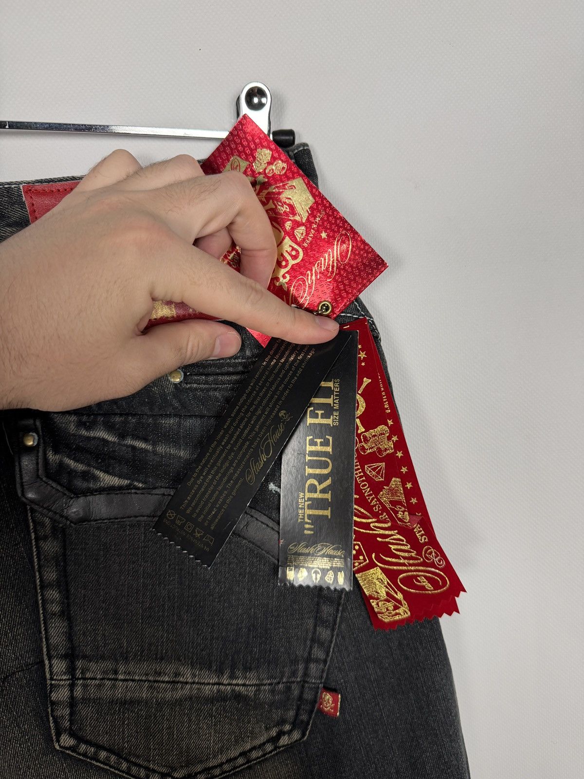 Vintage Y2K Black Wash Denim Jeans Pegasus Embroidery Winged Horse Size US 34 / EU 50 - 17 Thumbnail