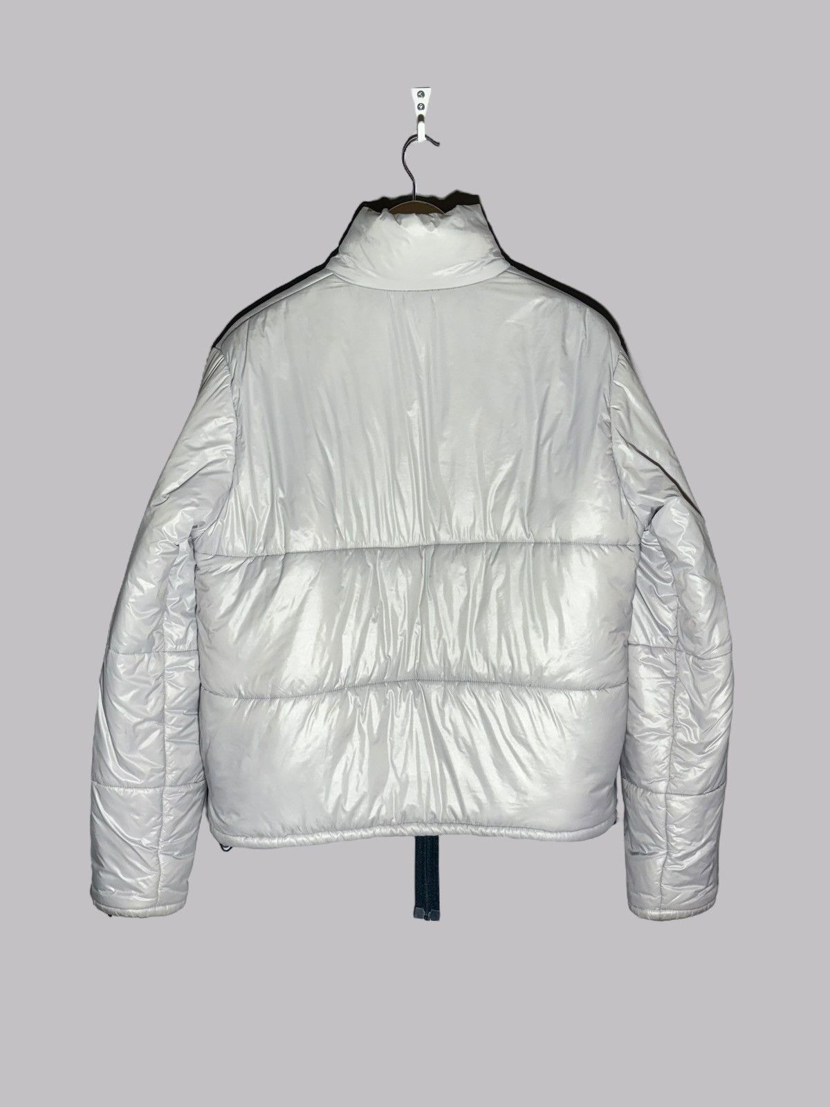 A-COLD-WALL* A Cold Wall Lilac Elongated Zip Detailed Logo Down Jacket Size US M / EU 48-50 / 2 - 2 Thumbnail