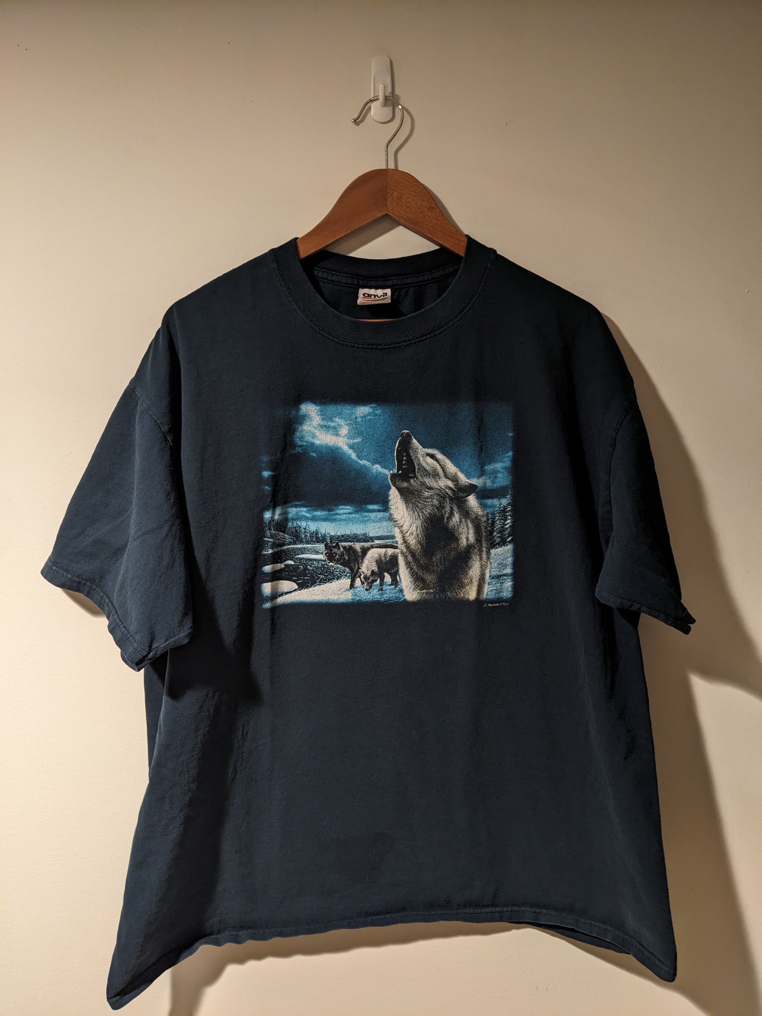 Vintage Vintage Y2K Wolf Animal Nature Wildlife XX-Large T-Shirt Size US XXL / EU 58 / 5 - 1 Thumbnail