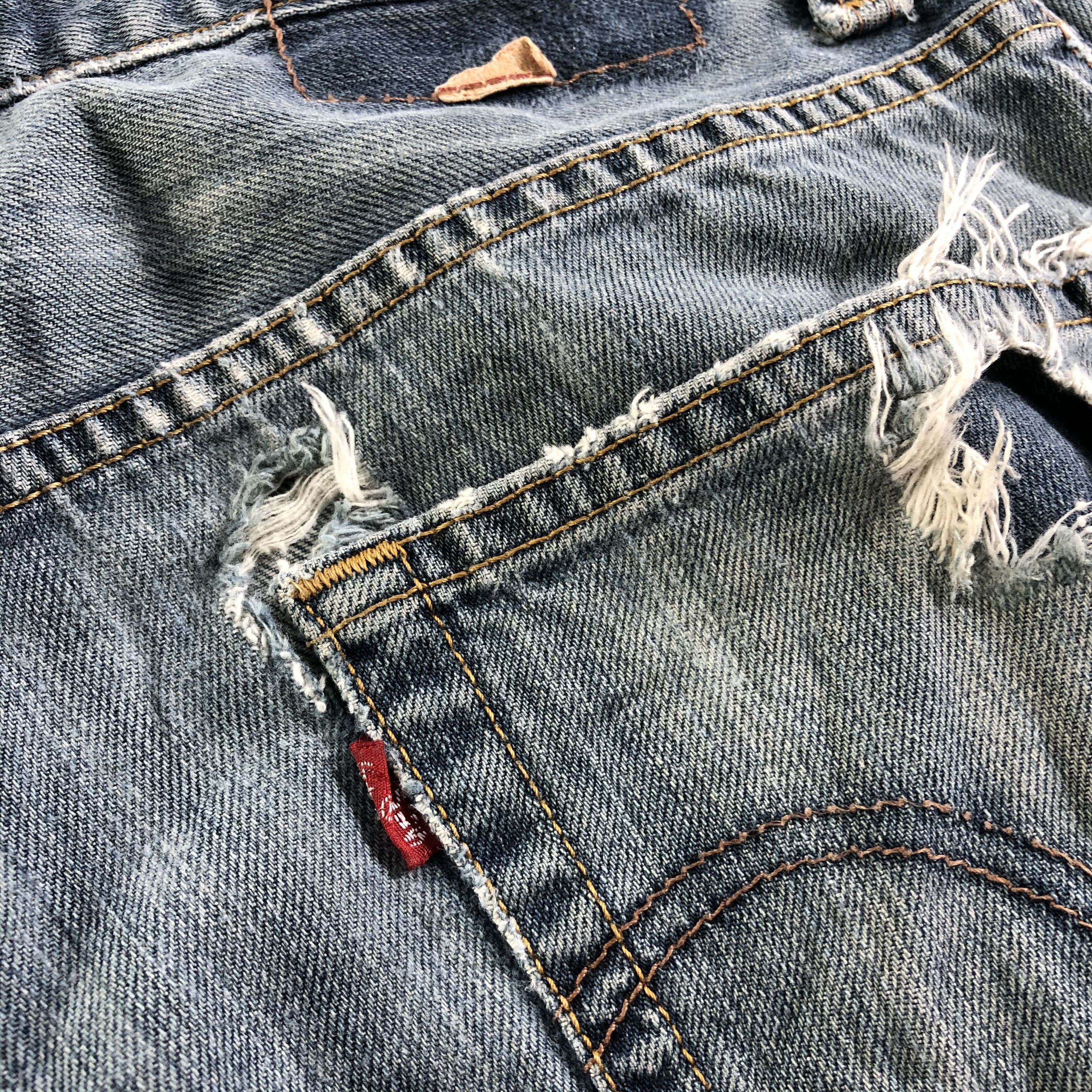 Levi's Vintage Levis 559 Jeans-J3724 Size US 31 - 8 Thumbnail