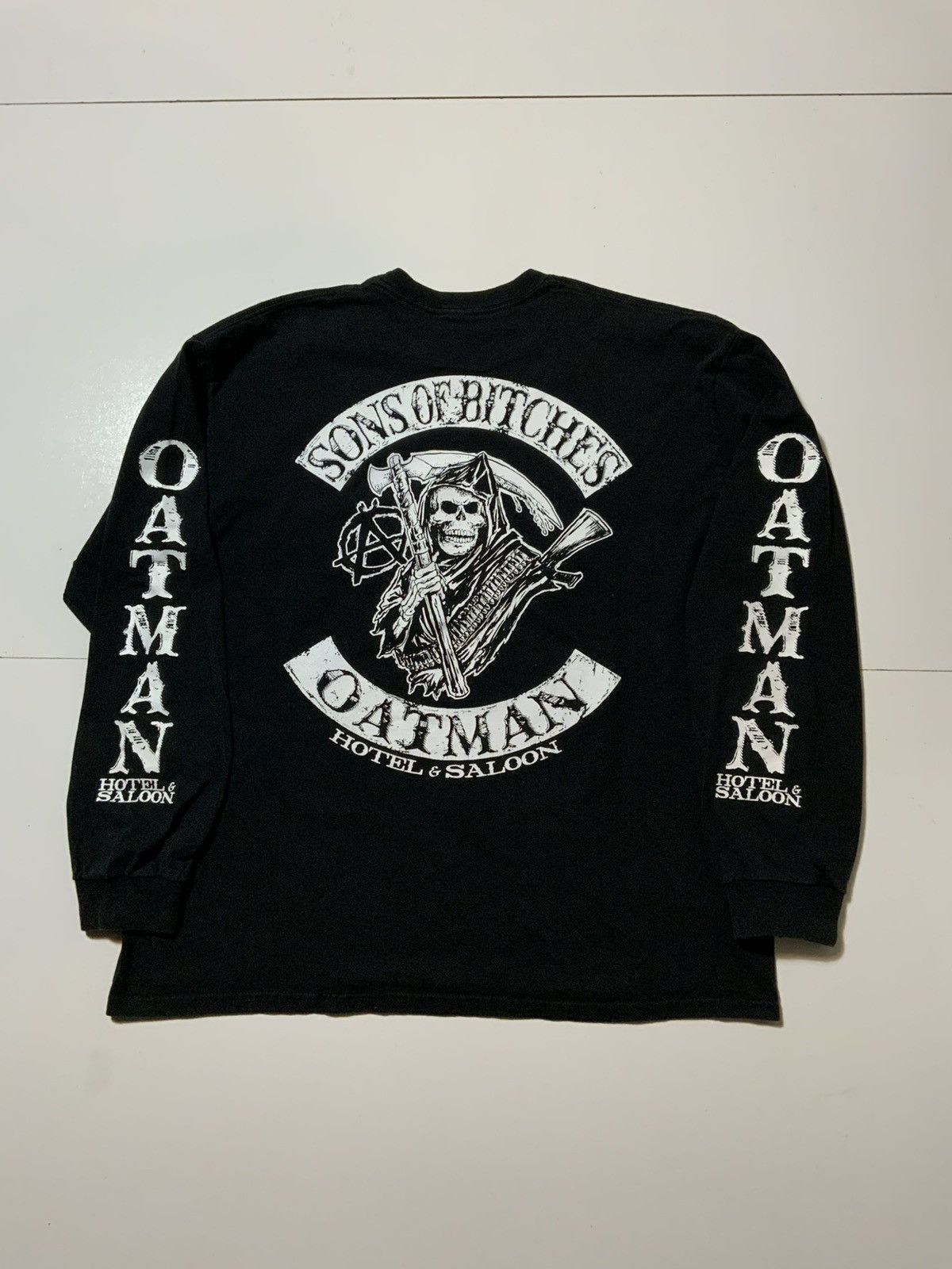 Other Oatman Hotel & Saloon Anarchy Skull Grim Reaper L/S T-Shirt Size US M / EU 48-50 / 2 - 1 Thumbnail