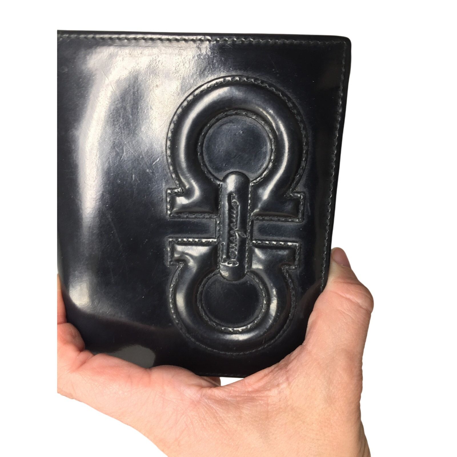 Salvatore Ferragamo Ferragamo Bi-fold Wallet - Double Gancini Enamel Black Size ONE SIZE - 6 Thumbnail
