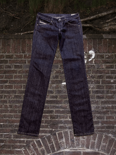 Diesel DIESEL CLUSHY Women’s LOW Waist Jeans Everyday Wear Size 30" / US 8 / IT 44 - 1 Thumbnail