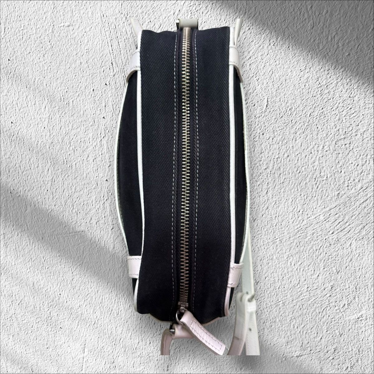Courreges Vintage Courreges Sling Bag Size ONE SIZE - 4 Thumbnail