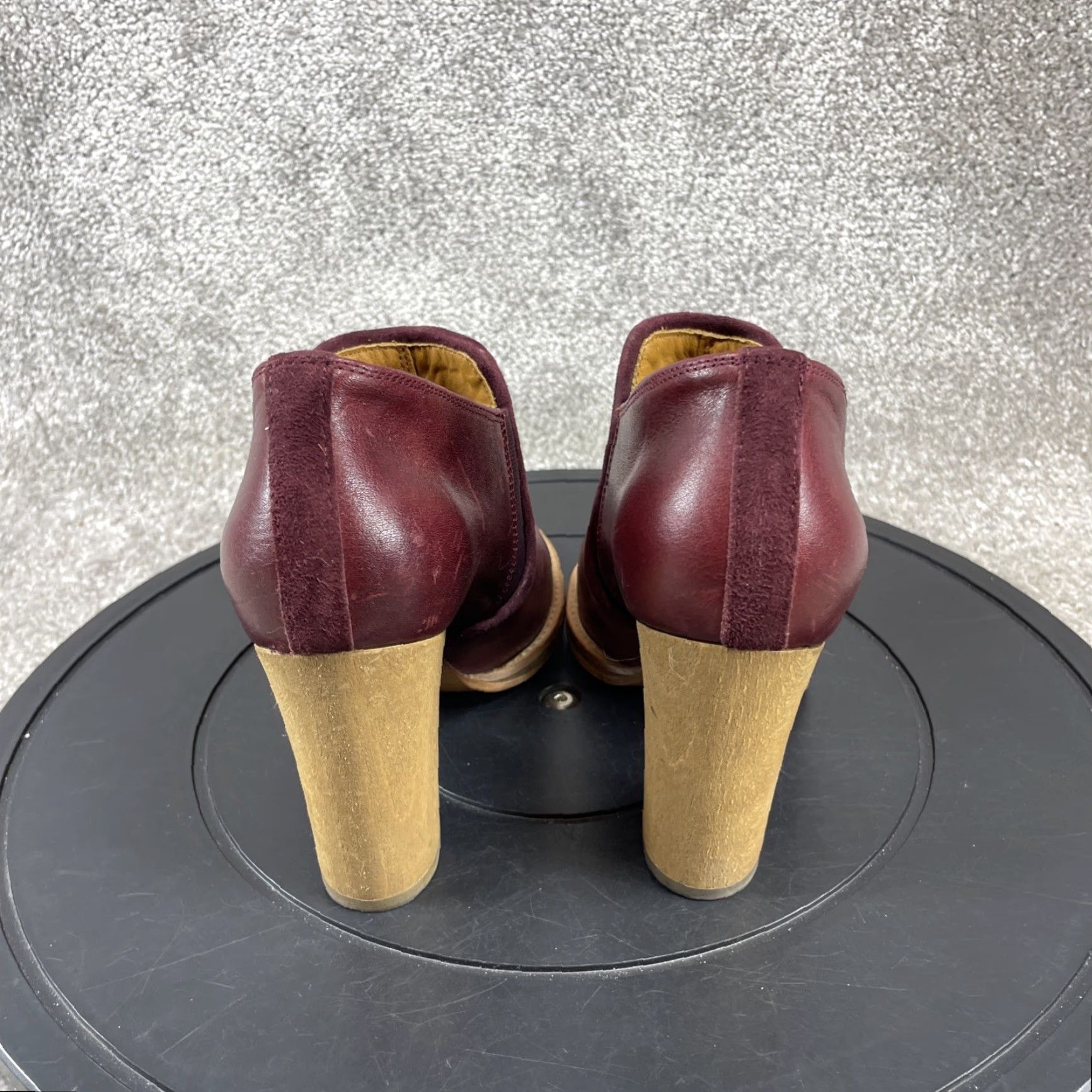 Isabel Marant VINTAGE Isabel Marant Women’s Boots Casual Party Leather Block Heel Slip-On 6.5 US Burgundy Size US 5 / IT 35 - 6 Thumbnail