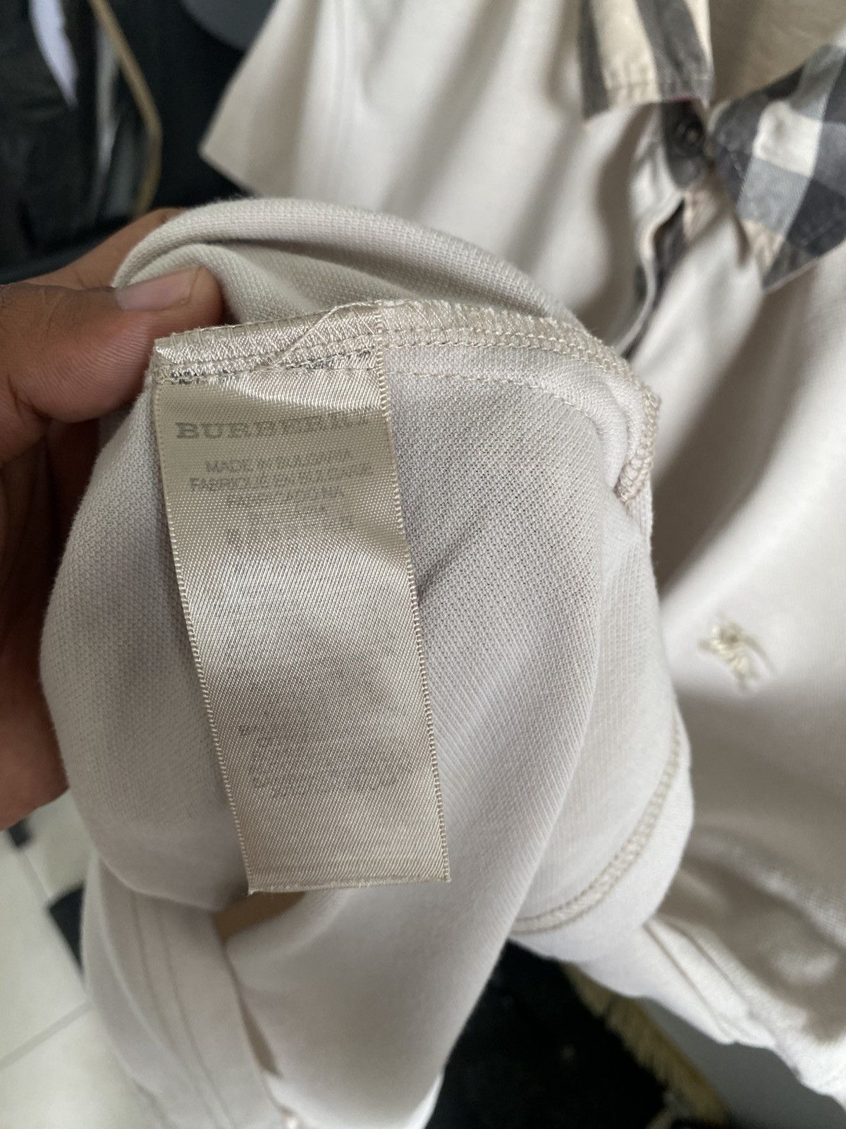 Burberry 🔥 OFFER ME NOW🔥 🔥 Burberry Novacheck Polo Colar Shirt Women Size L / US 10 / IT 46 - 11 Thumbnail