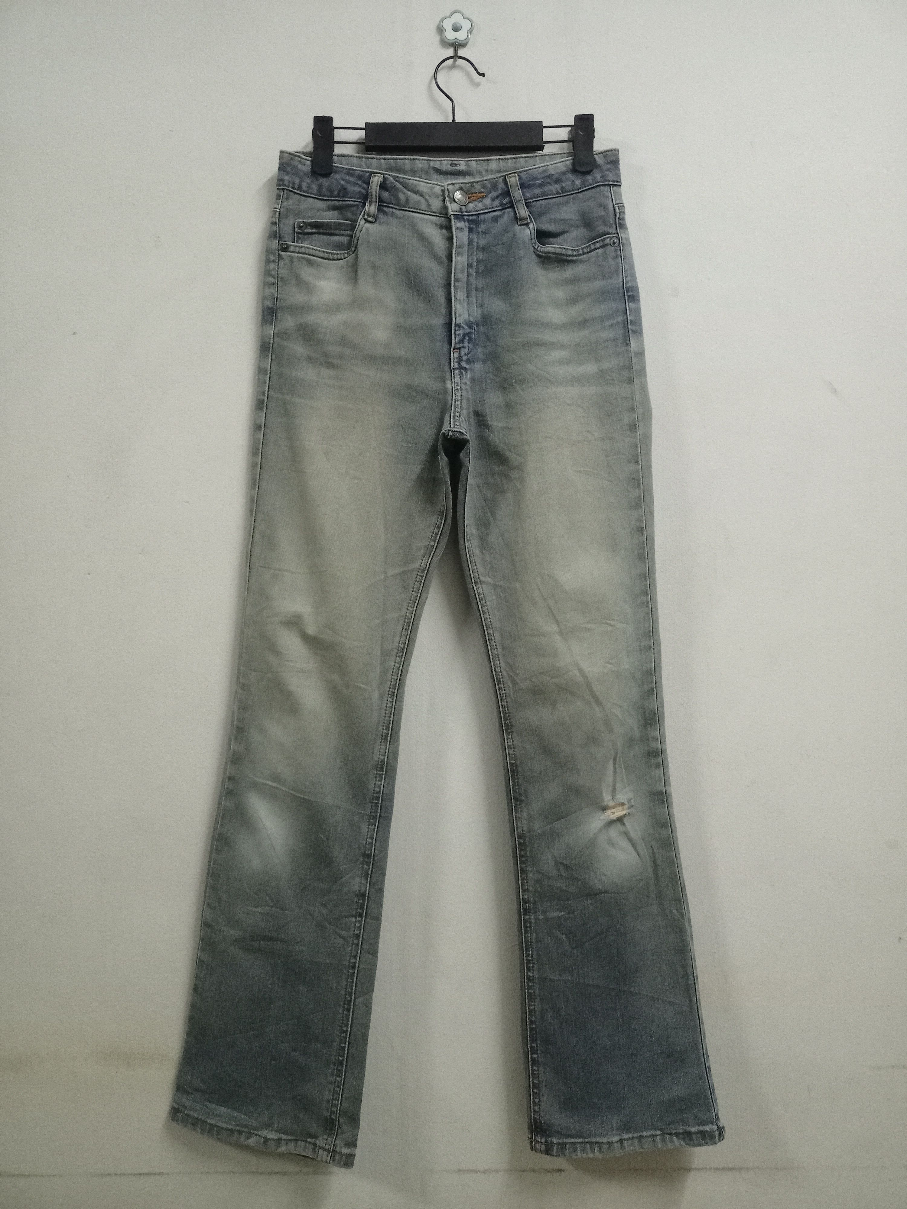 Japanese Brand Vintage Japanese Brand Faded Style Distressed Flare Jeans Size US 28 / EU 44 - 1 Thumbnail