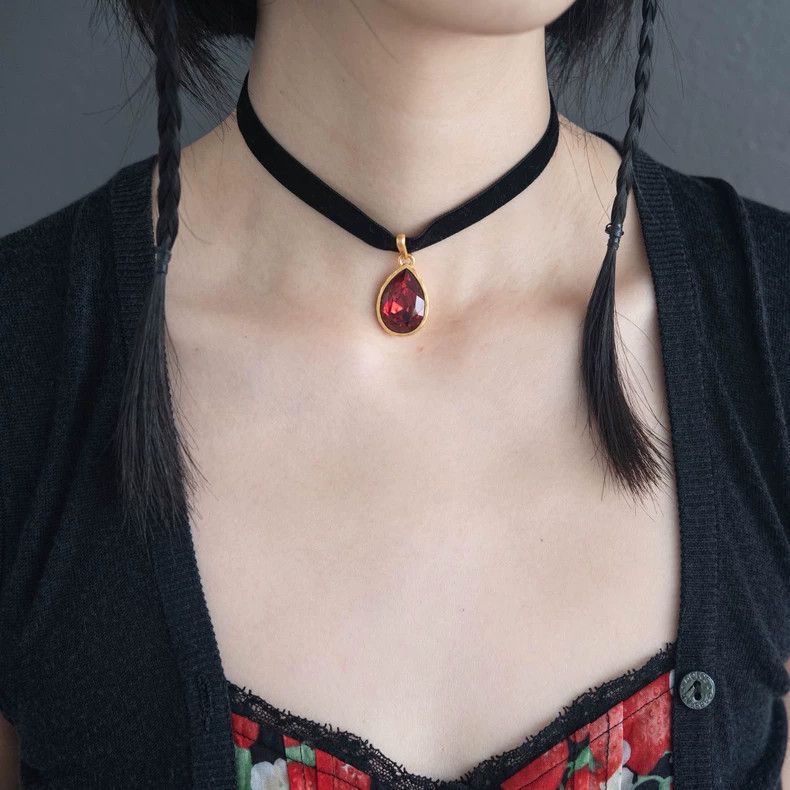 Kenzo KENZO Ruby velvet strap necklace vintage Size ONE SIZE - 3 Thumbnail