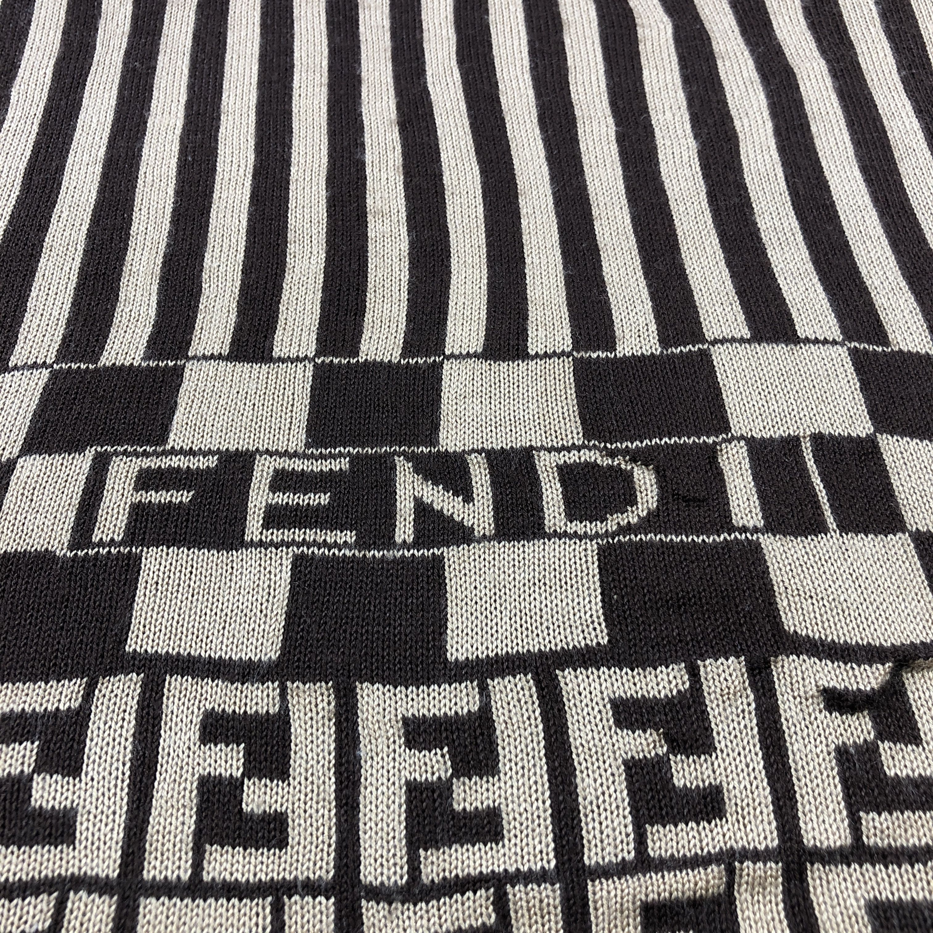 Vintage Fendi FF Wool Scarf Muffler V2938 Size ONE SIZE - 5 Thumbnail