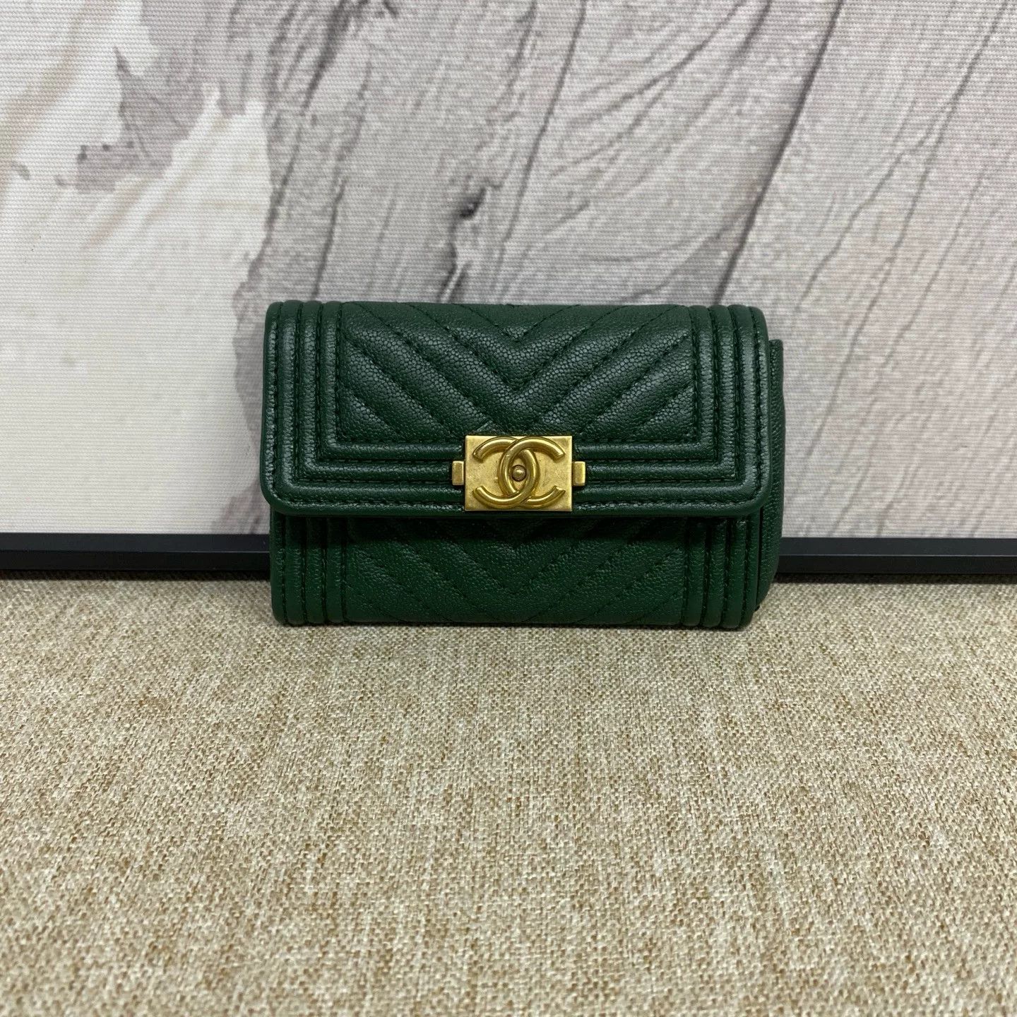 Chanel Pre-loved Bag Very good condition Size ONE SIZE - 1 Thumbnail