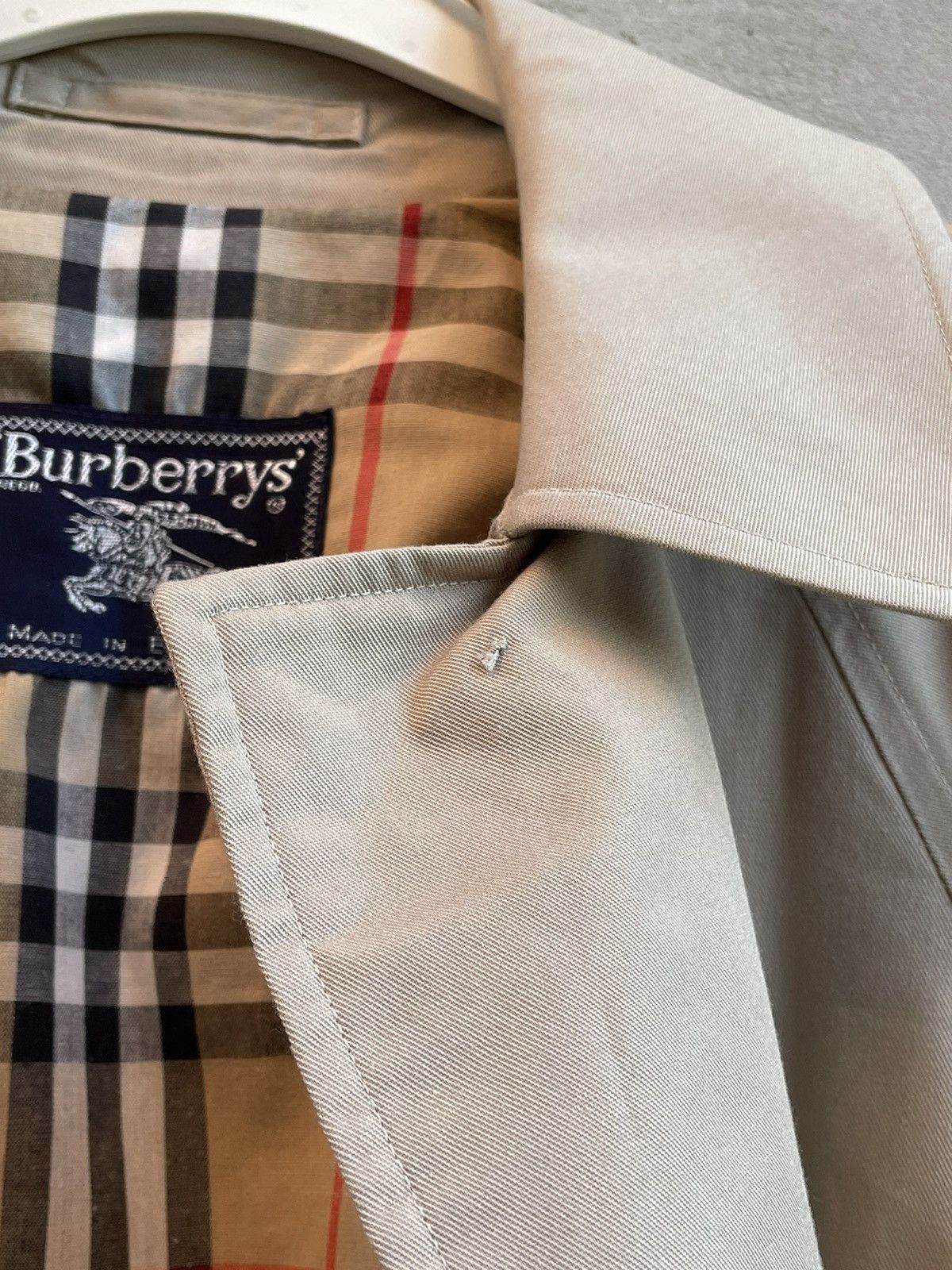 Burberry × Designer Burberry Burberrys Vintage 90s Nova Check Beige Trench Coat Size US L / EU 52-54 / 3 - 20 Thumbnail