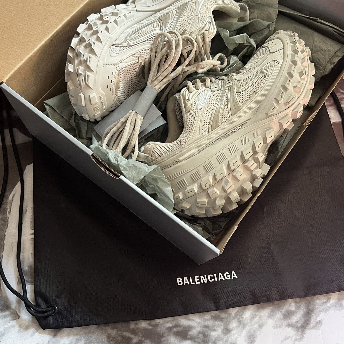 Balenciaga Balenciaga Defender Sneakers Beige | Grailed Balenciaga Balenciaga Defender Sneakers Beige | Grailed
