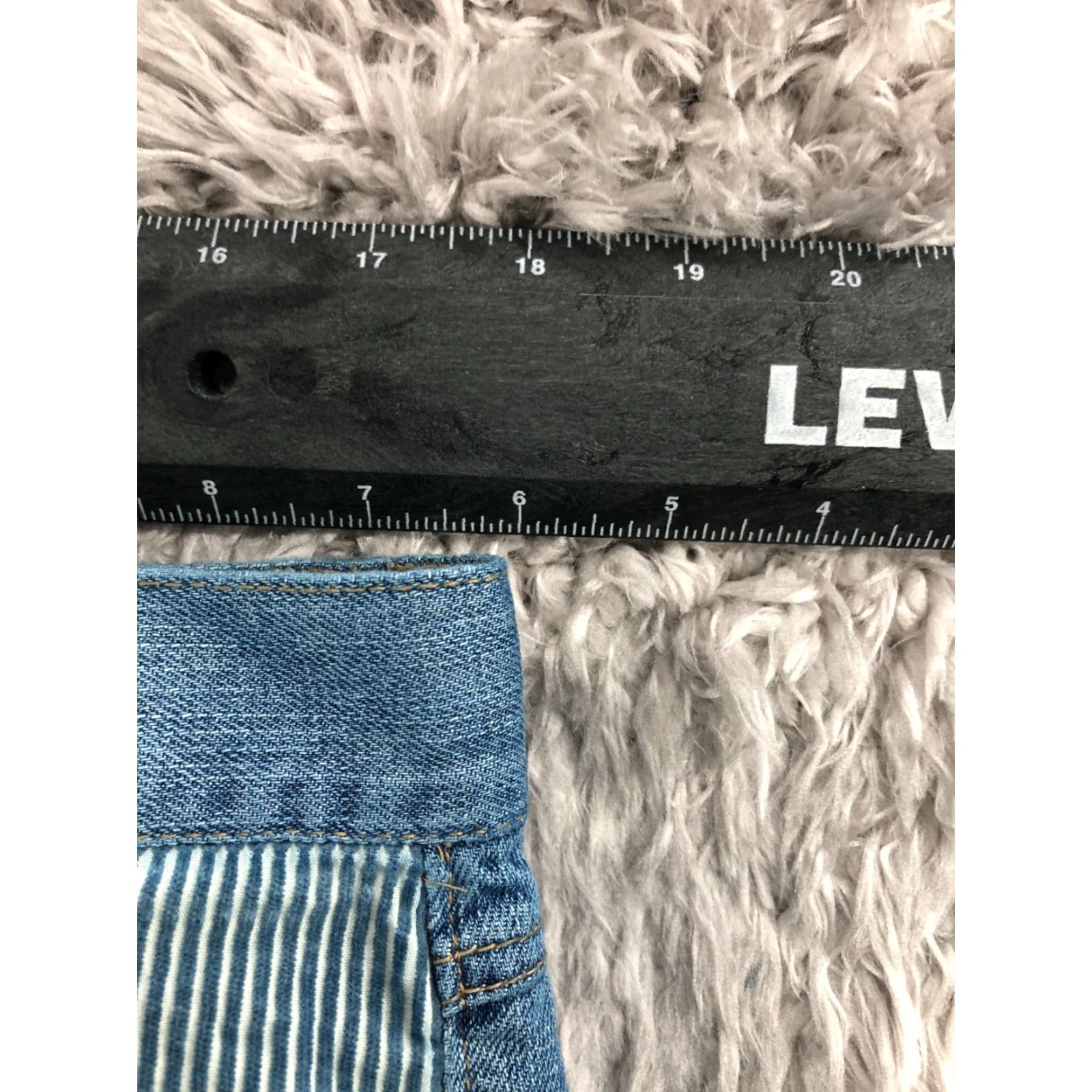 Vintage Sun Stone Jeans Size 34 Mens Mid Rise Medium Wash Blue Straight 5-Pocket Denim Cotton Blend Regular Belt Loops Sun Stone Brand Mens Jeans Size US 34 / EU 50 - 2 Thumbnail