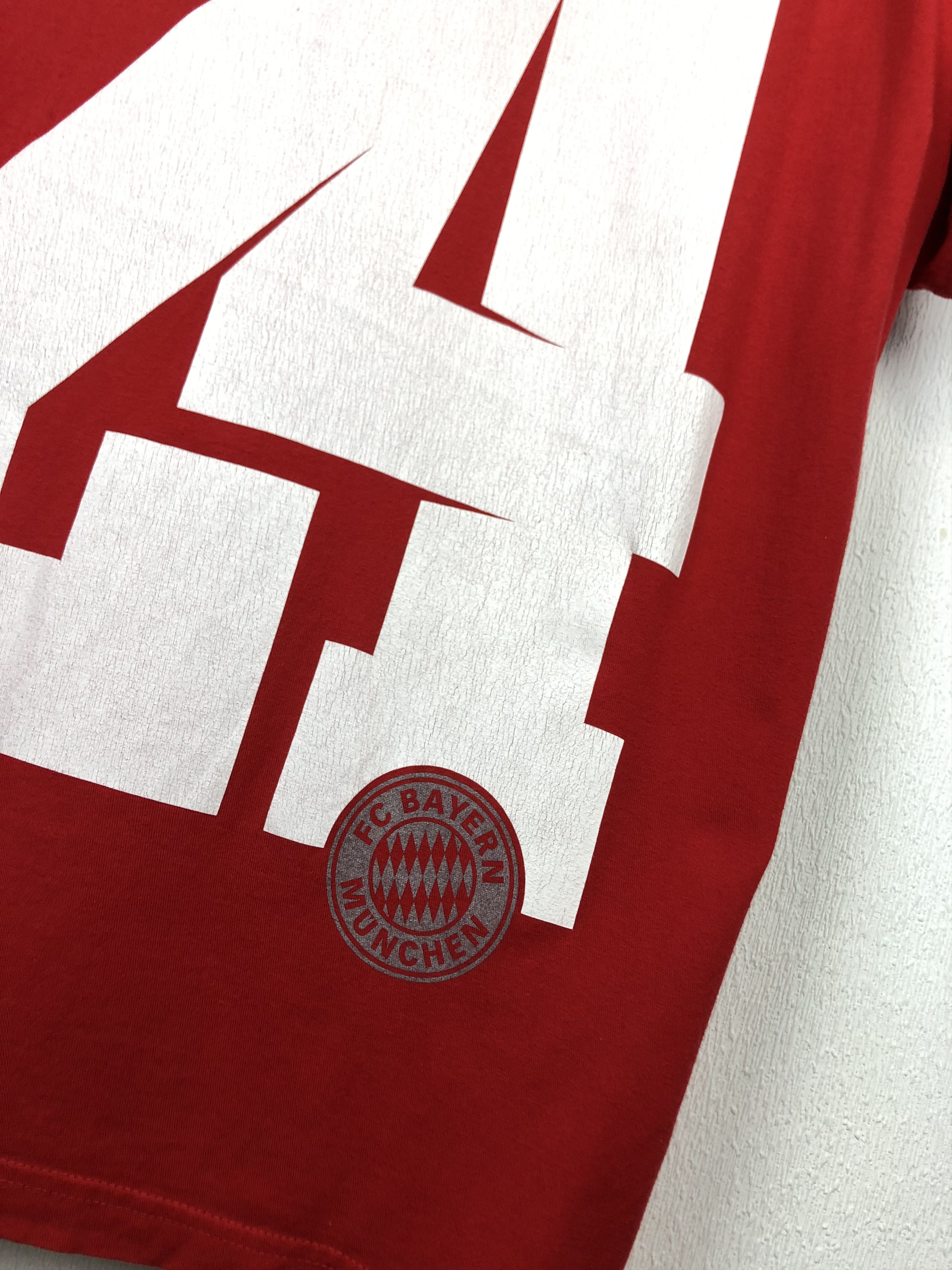 Adidas Bayern Munich Deutcher Meister Shirt Football Jersey Soccer Size US XL / EU 56 / 4 - 12 Thumbnail