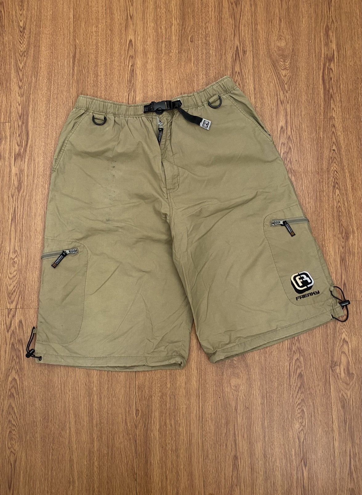 JNCO Vintage Freaky cargo shorts pants Y2K streetwear Size US 34 / EU 50 - 1 Thumbnail