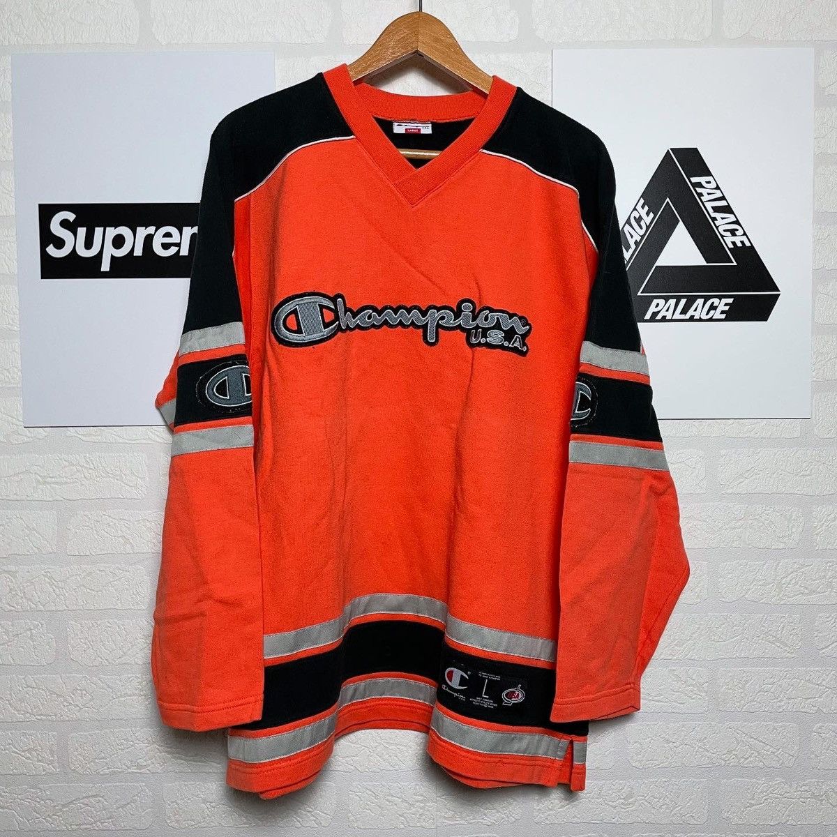 Champion Vintage Champion Big logo spellout made jn usa Sweatshirt Size US L / EU 52-54 / 3 - 1 Thumbnail