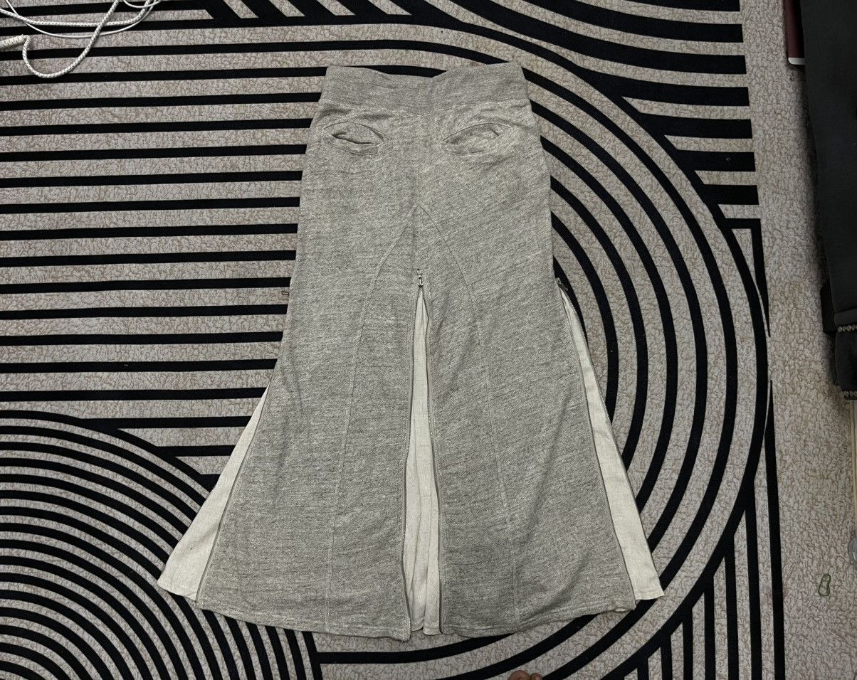 If Six Was Nine 2000s G.O.A MULTI ZIPPER MIDI SKIRT RARE DESIGN Size 32" / US 10 / IT 46 - 2 Thumbnail