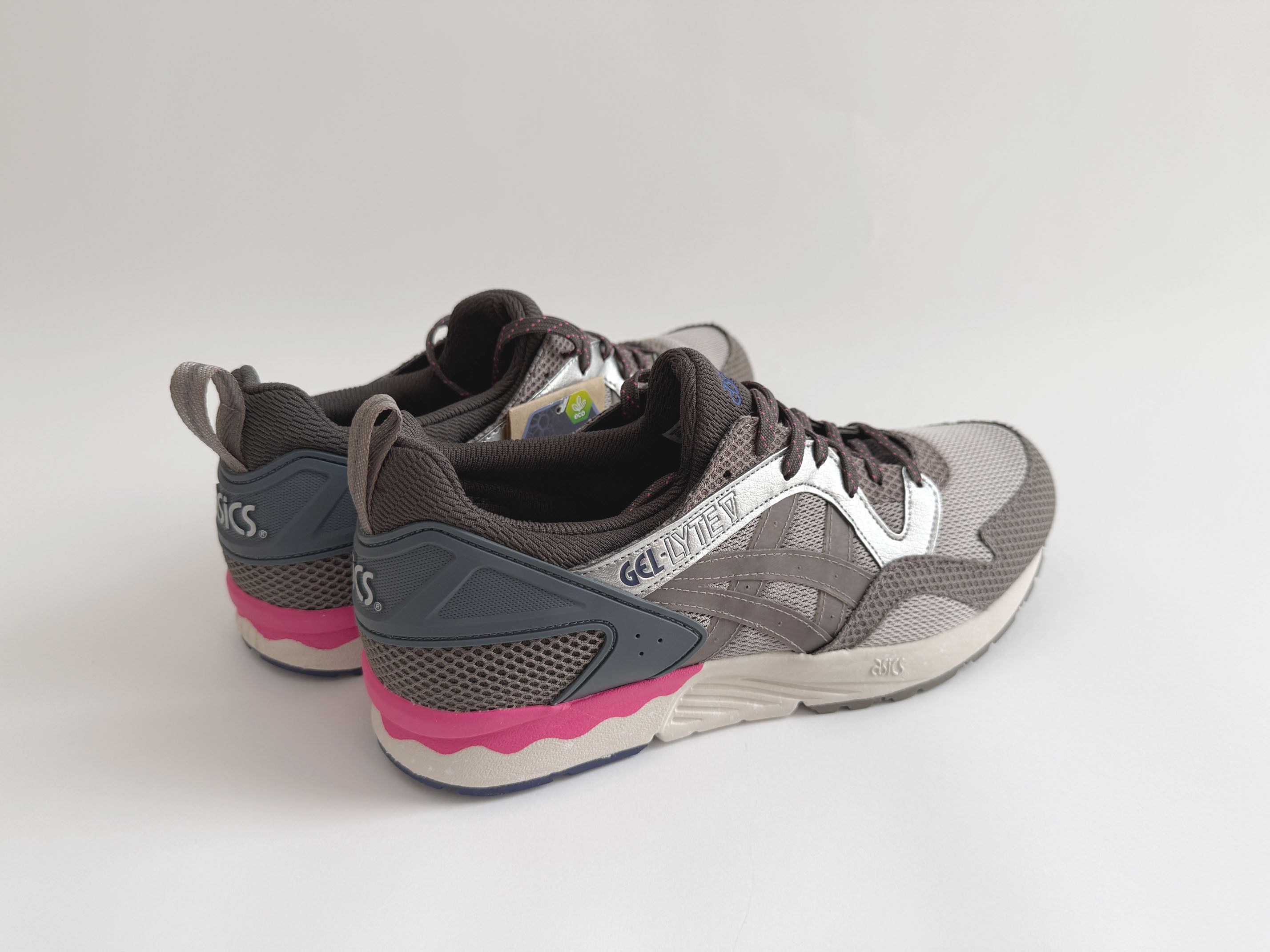 Asics Asics Gel-Lyte V shoes sneakers Size US 10 / EU 43 - 4 Thumbnail