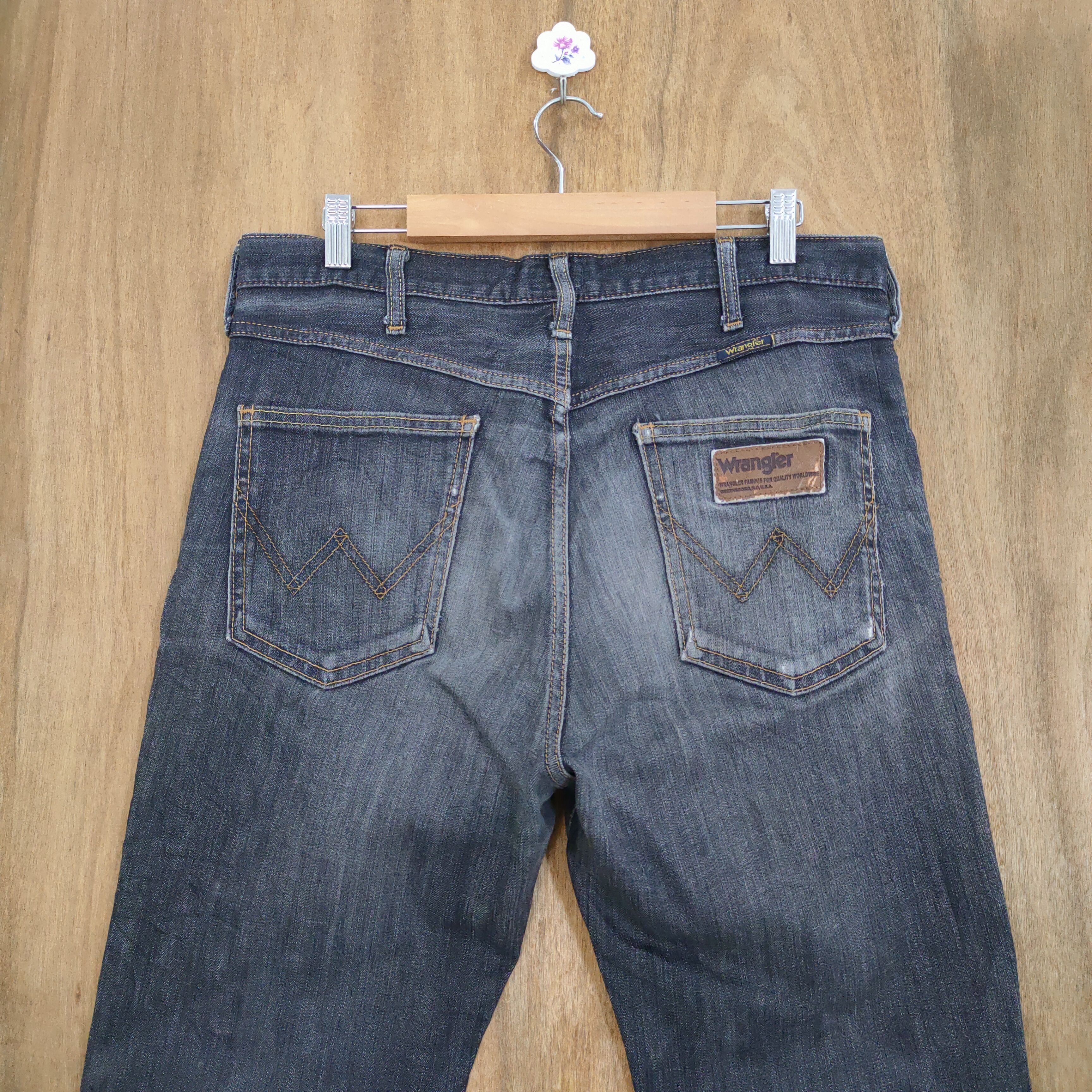 Wrangler 33×30 💥 VINTAGE BLACK DISTRESSED JEANS PANTS Size US 33 - 11 Thumbnail