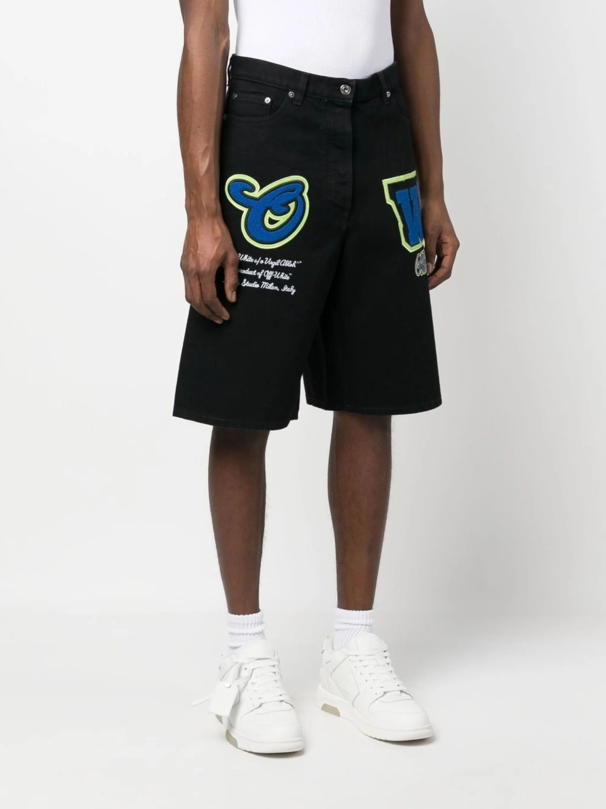 Off-White o1y0225 Denim Short in Black Size US 32 / EU 48 - 3 Thumbnail