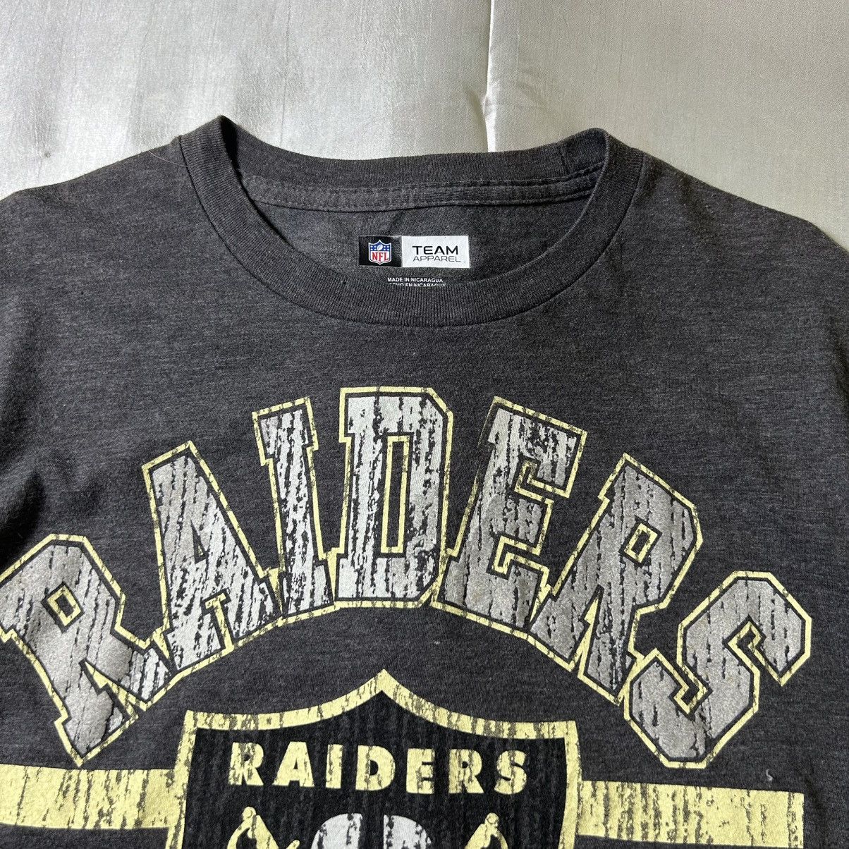 NFL Raiders NFL Football Graphic Tee Size US M / EU 48-50 / 2 - 3 Thumbnail