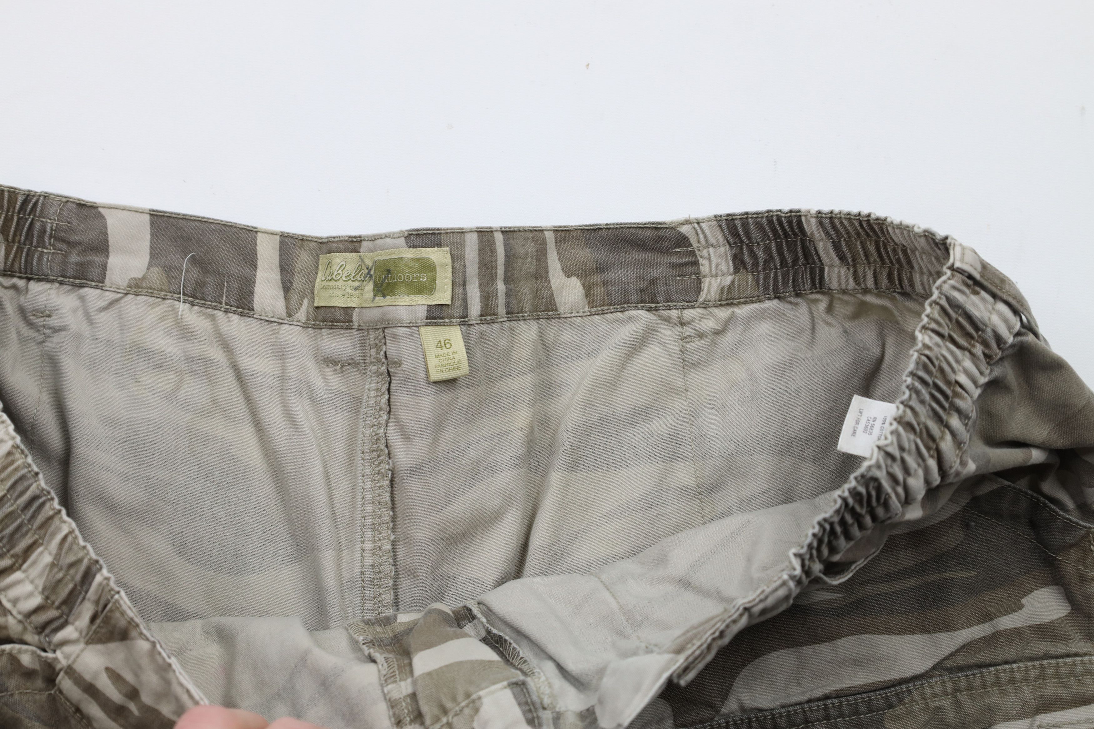 Cabelas × Vintage Vintage Cabelas Heavyweight Camouflage Cargo Shorts Cotton Size US 44 / EU 60 - 6 Thumbnail