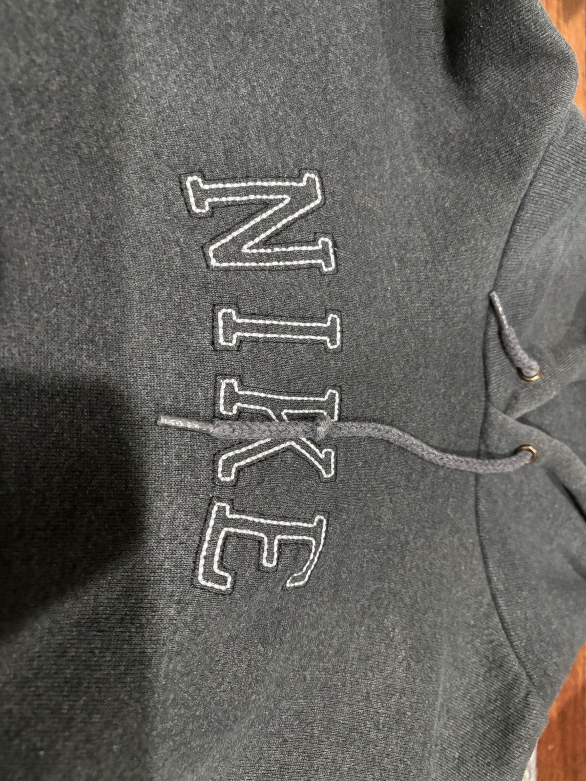 Nike × Vintage Washed Black Nike Hoodie Size US M / EU 48-50 / 2 - 3 Thumbnail
