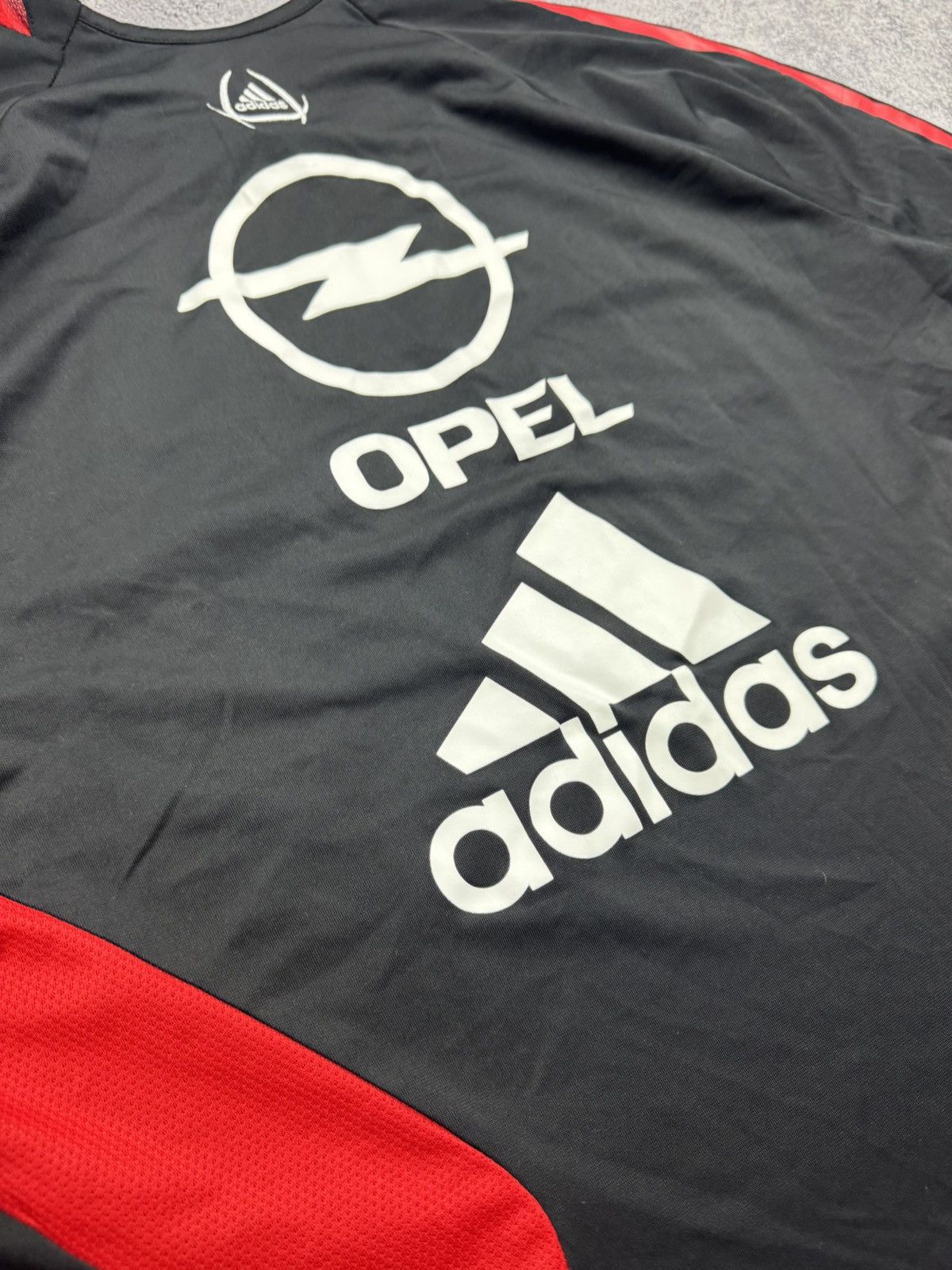 Adidas Vintage Adidas AC Milan Training Top Spellout Opel Big Logo Size US L / EU 52-54 / 3 - 20 Thumbnail