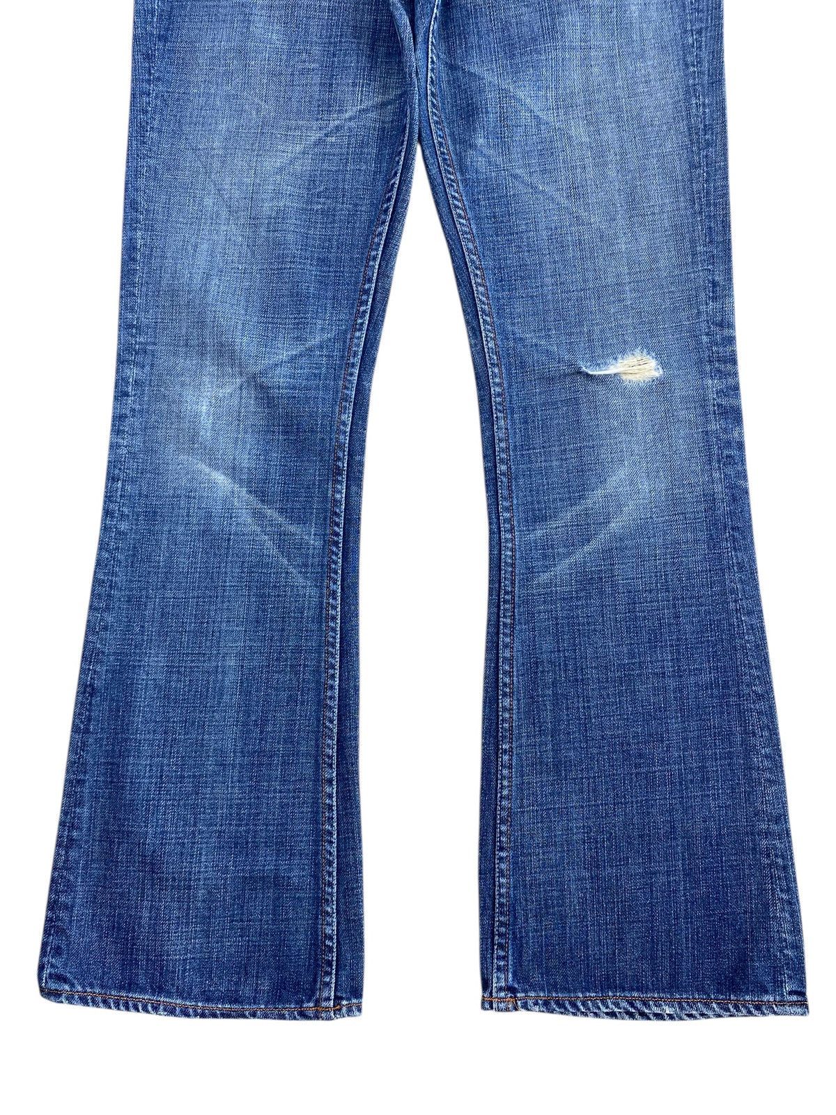 Japanese Brand Japanese Brand Dark Wash Ripped Style Flare Jeans Size US 28 / EU 44 - 9 Thumbnail
