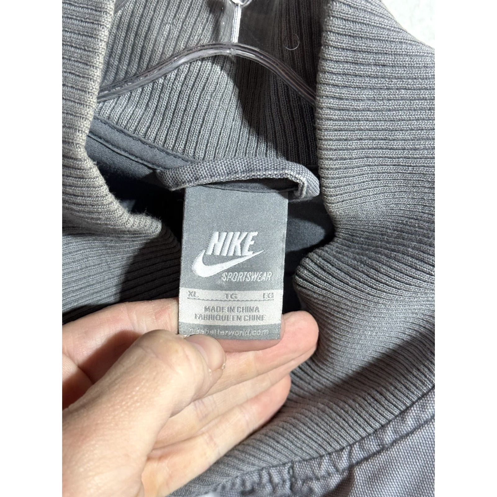 Nike VINTAGE Nike Sportswear Nike NSW Bomber Jacket Gray 100% Cotton XL Men Regular Full Zip Pockets Retro Sports Size US XL / EU 56 / 4 - 5 Thumbnail