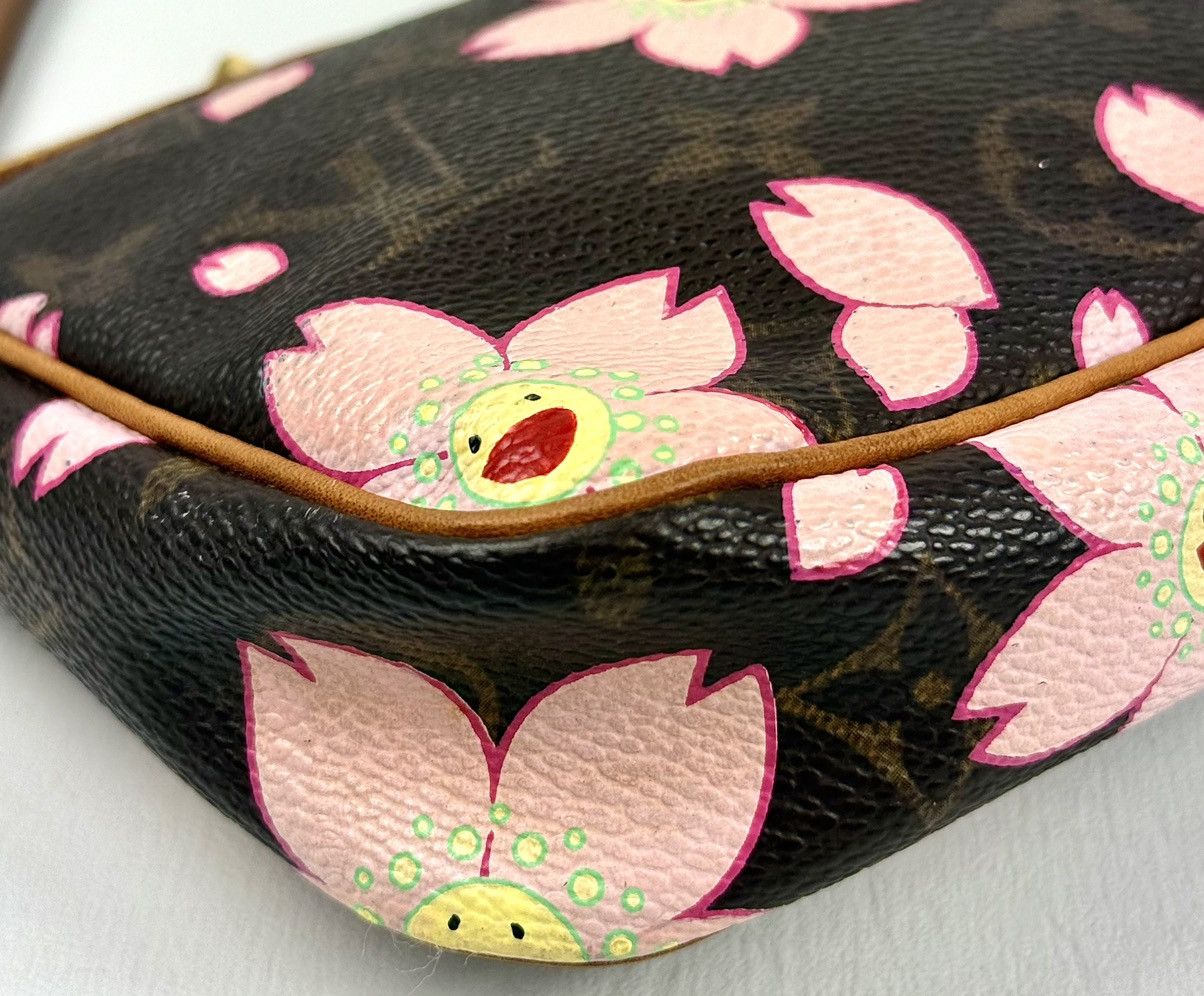 Louis Vuitton × Takashi Murakami Louis Vuitton - Murakami - SS/03 - Cherry Blossom - Pochette Size ONE SIZE - 16 Thumbnail